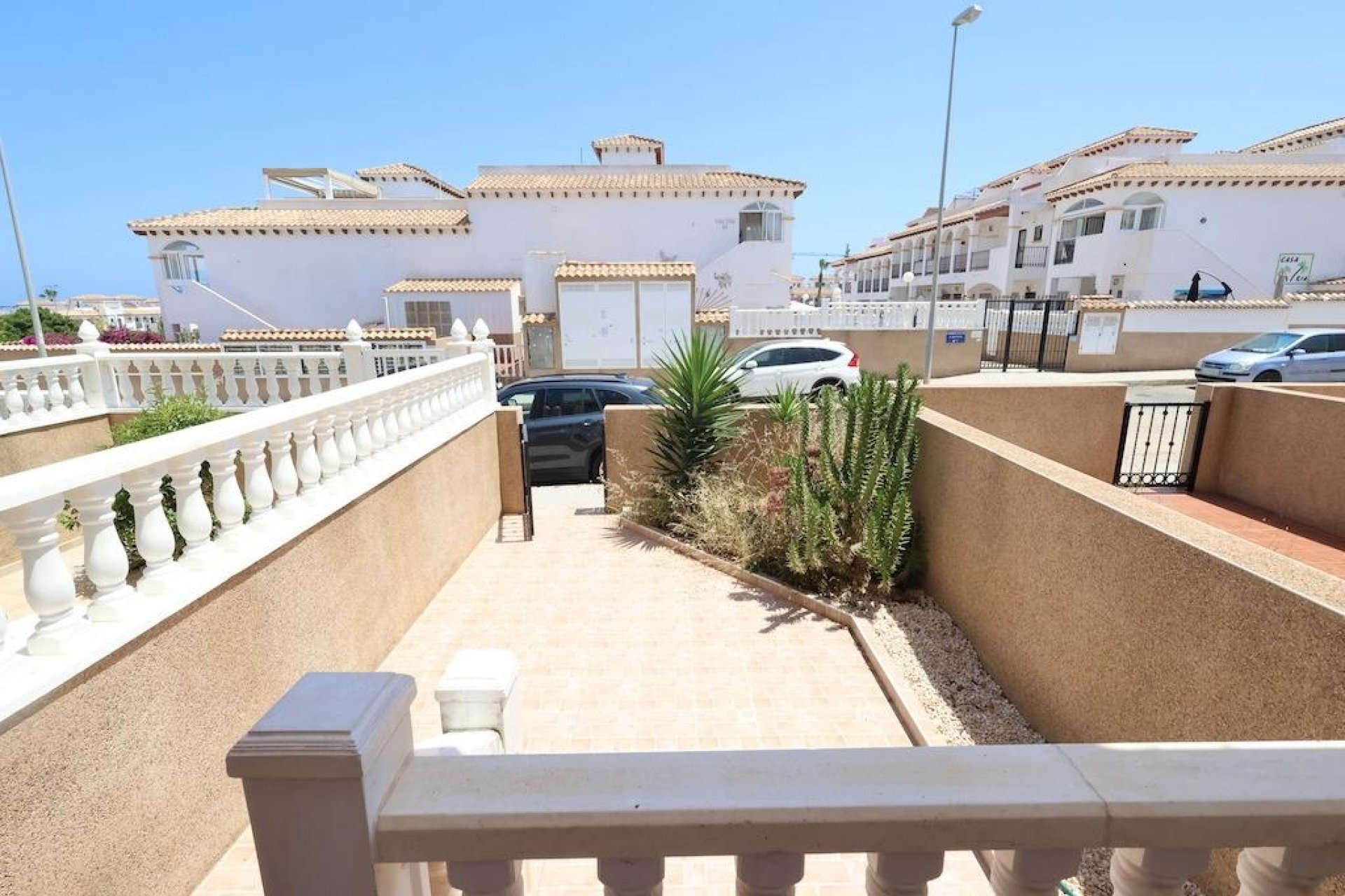 Resale - Duplex -
Orihuela Costa - Costa Blanca