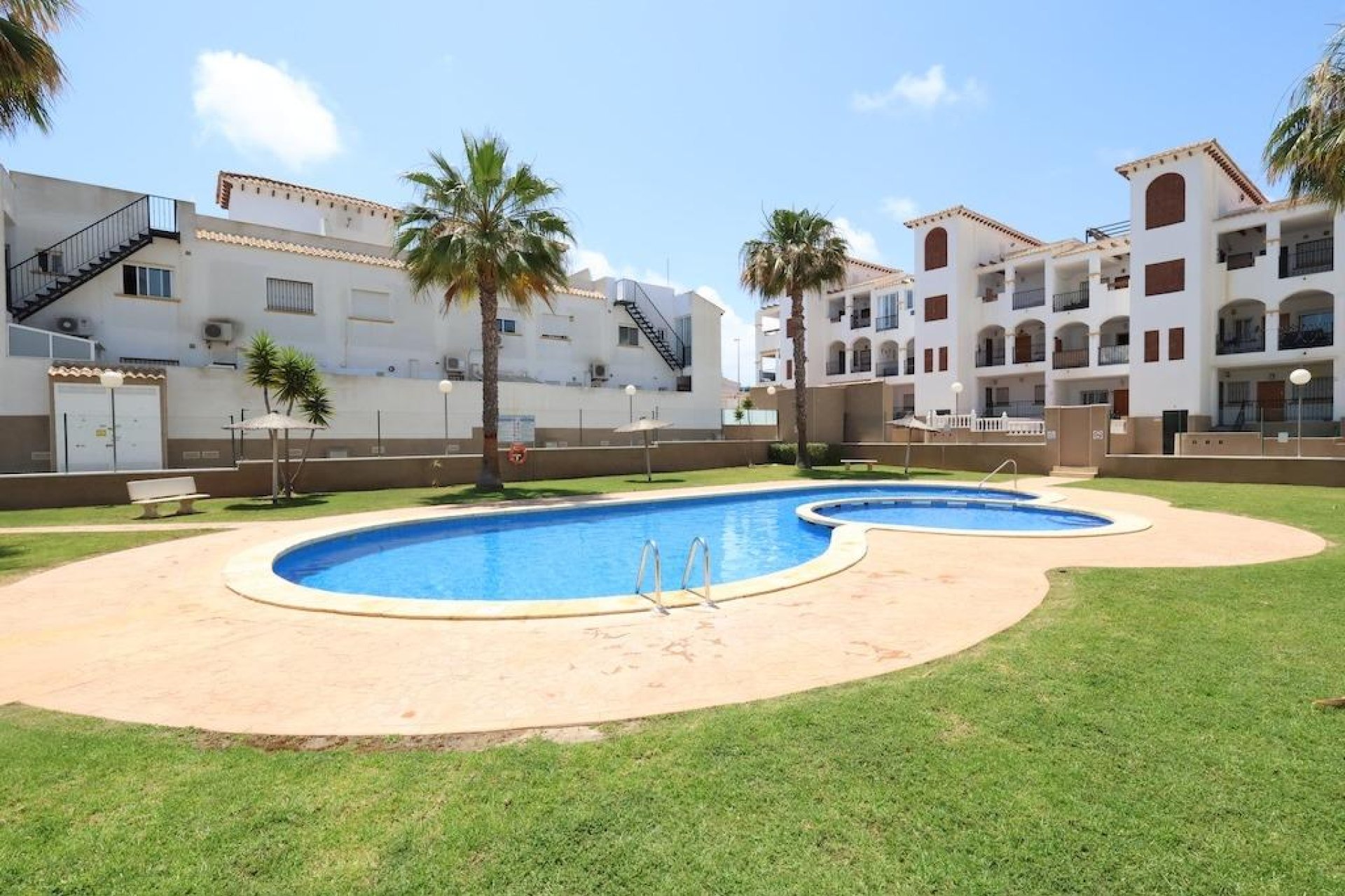 Resale - Duplex -
Orihuela Costa - Costa Blanca