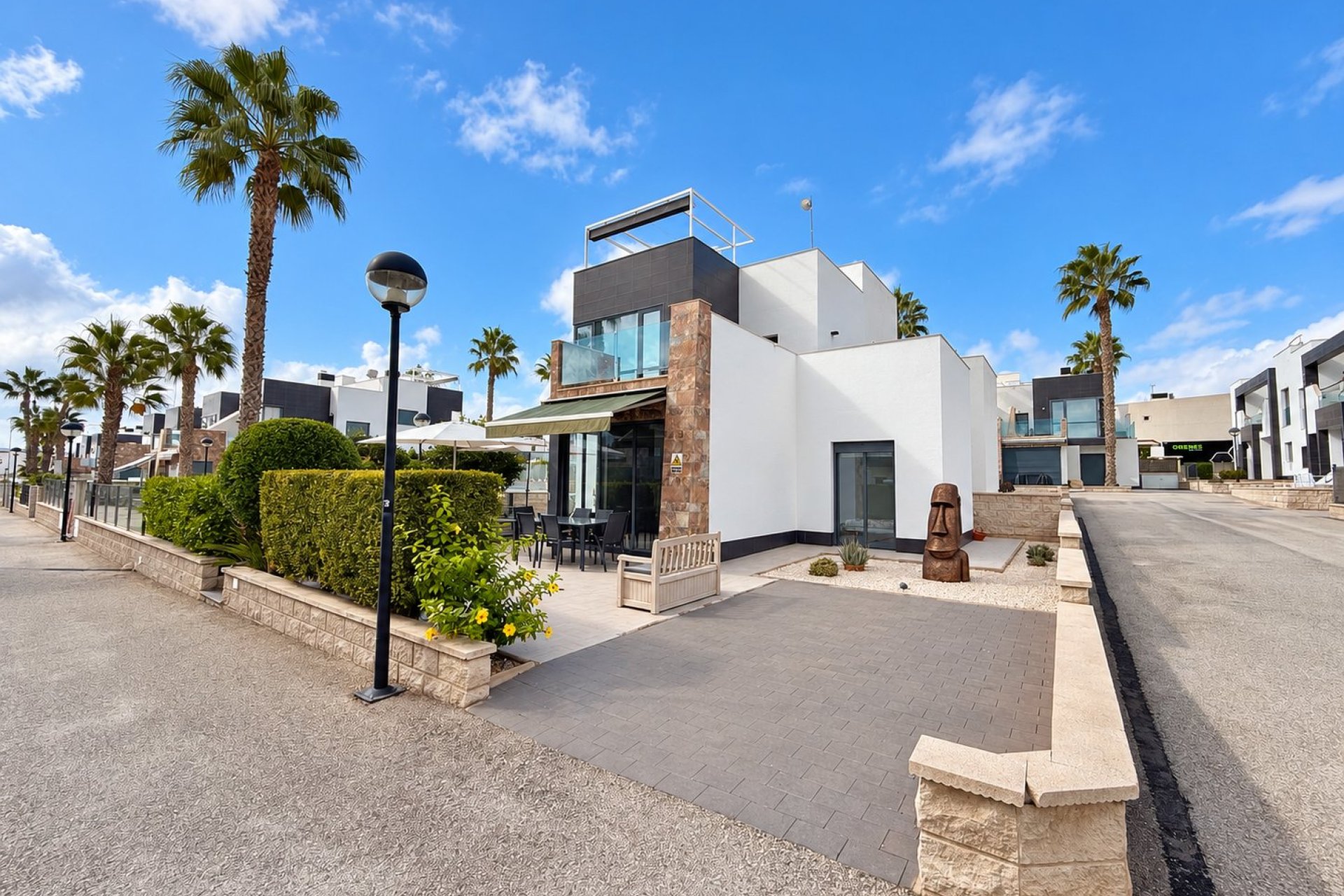 Resale - Duplex -
Orihuela Costa - Costa Blanca