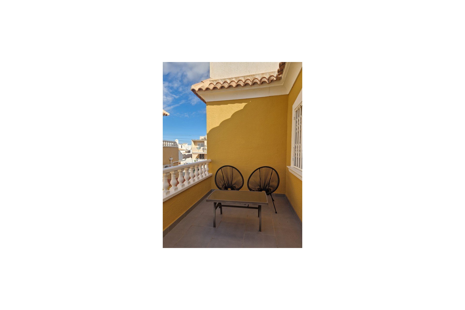 Resale - Duplex -
Playa Flamenca - Costa Blanca