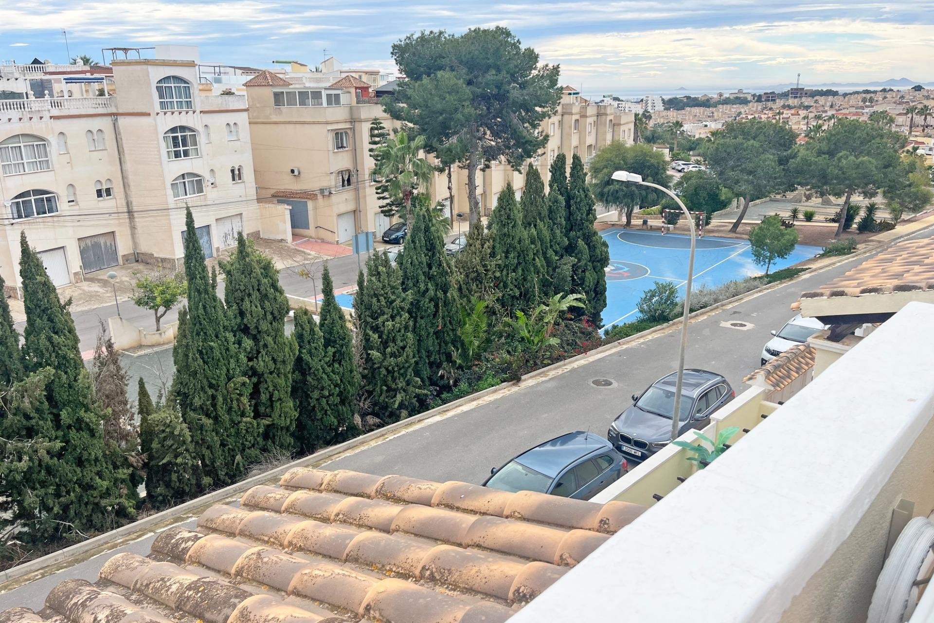 Resale - Duplex -
San Miguel de Salinas - Las Filipinas