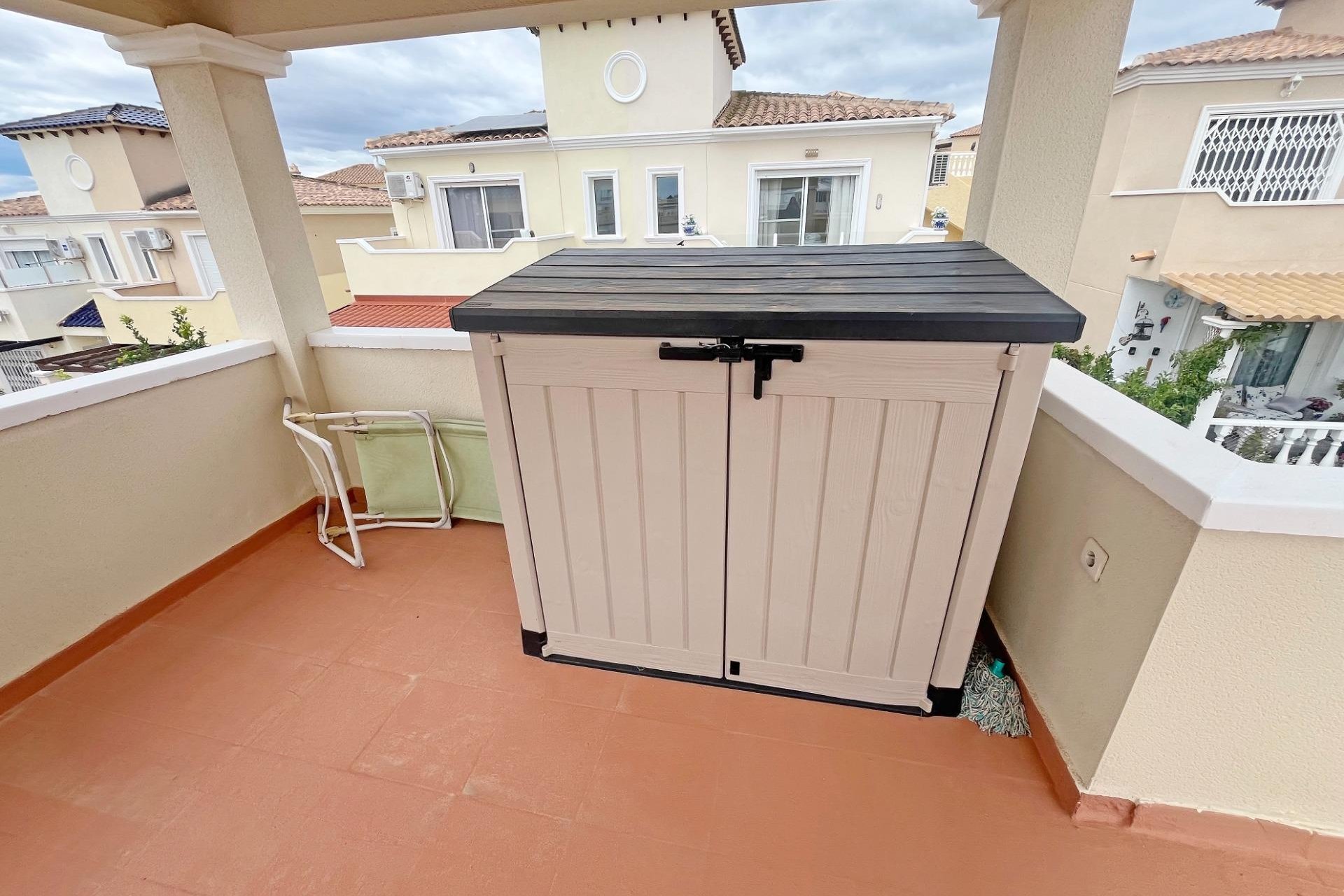 Resale - Duplex -
San Miguel de Salinas - Las Filipinas