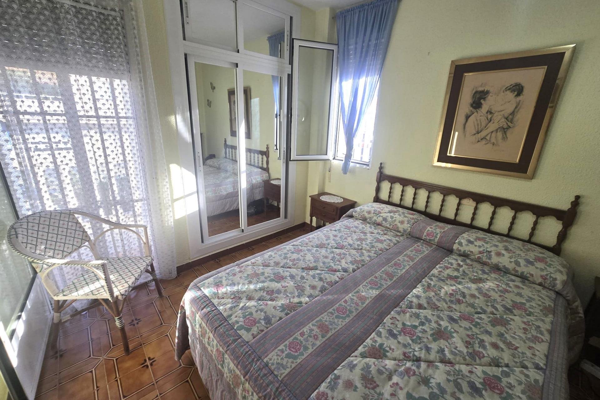Resale - Duplex -
Torrevieja - Habaneras