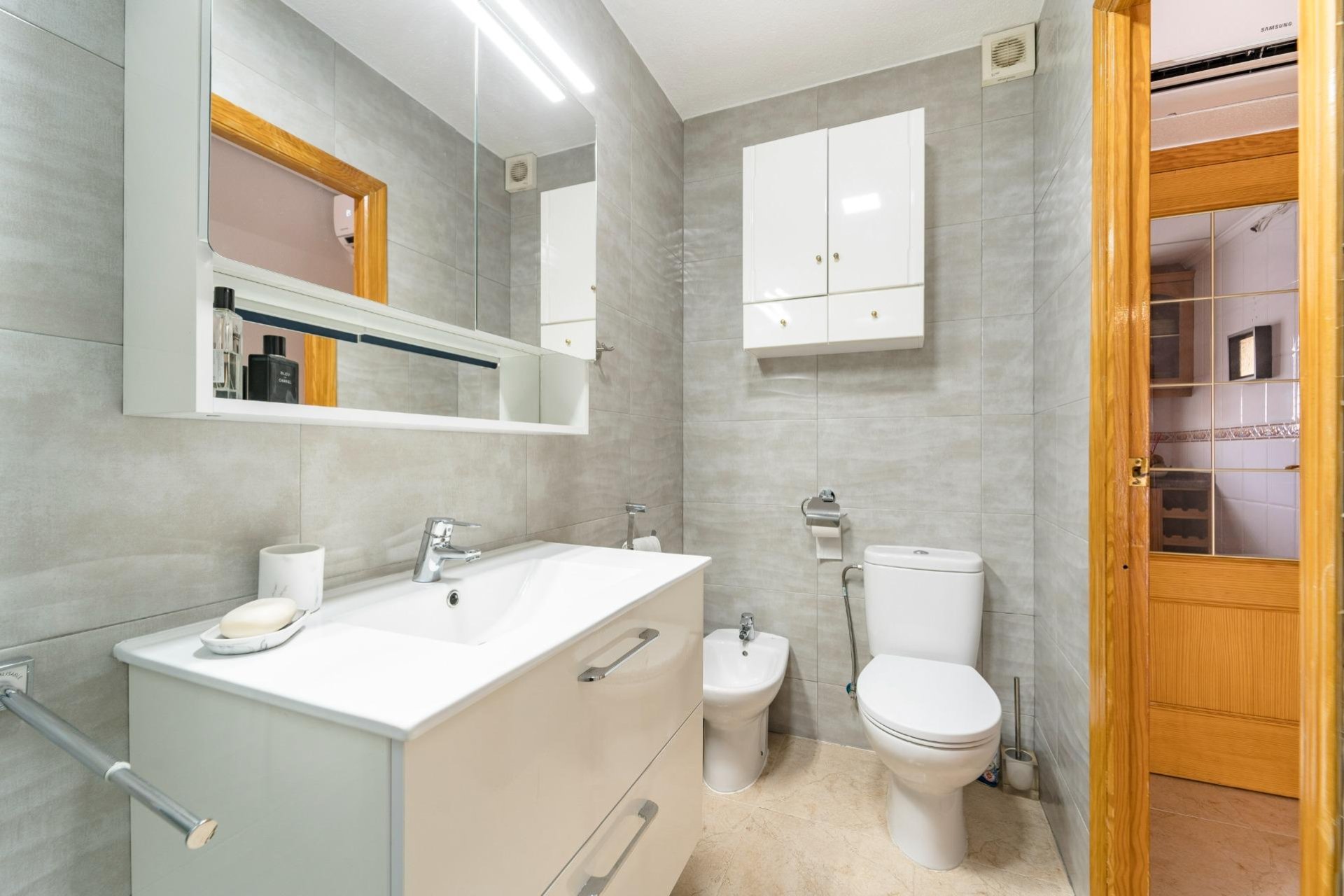 Resale - Duplex -
Torrevieja - Playa De Los Naufragos