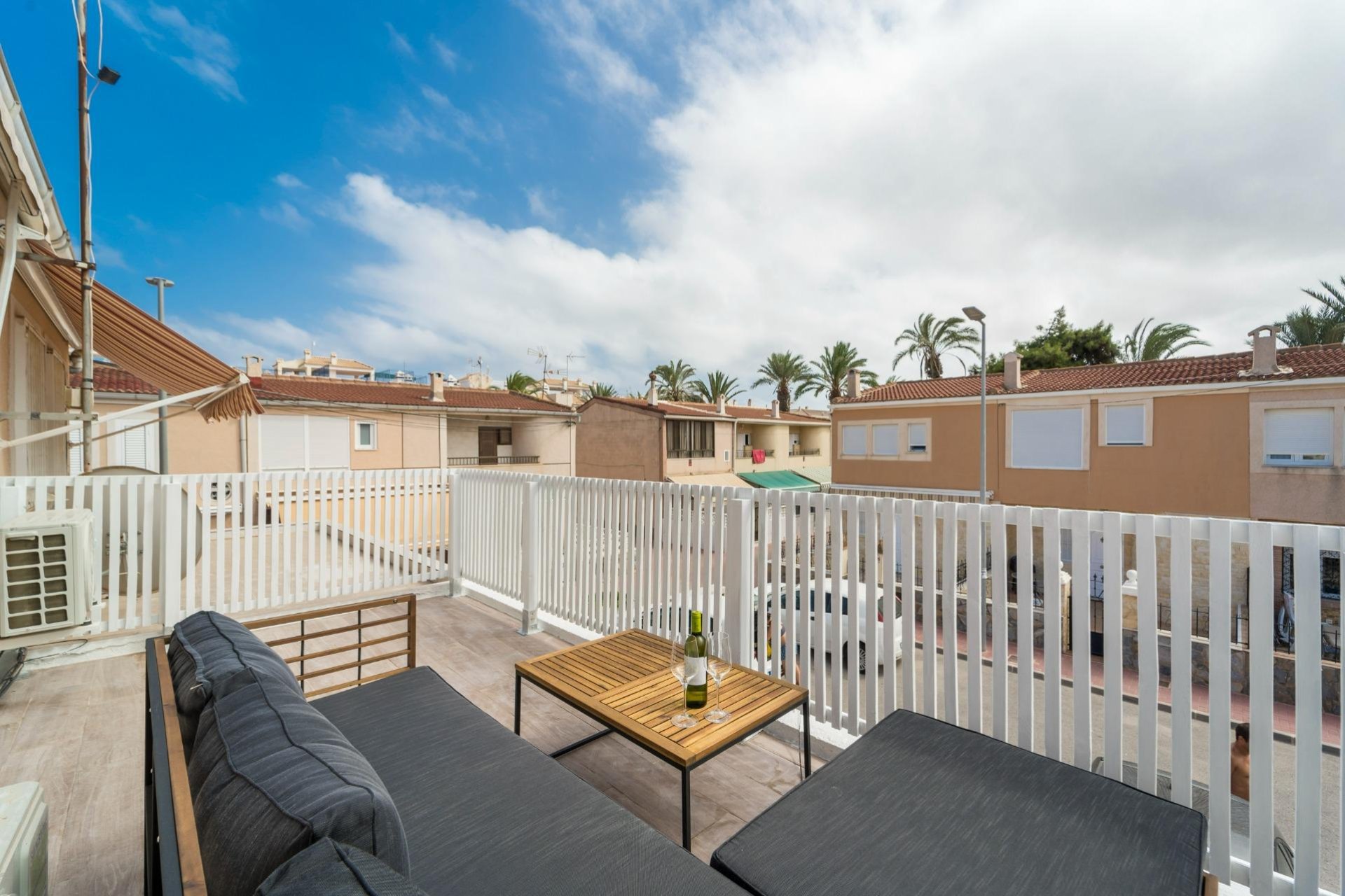 Resale - Duplex -
Torrevieja - Playa De Los Naufragos