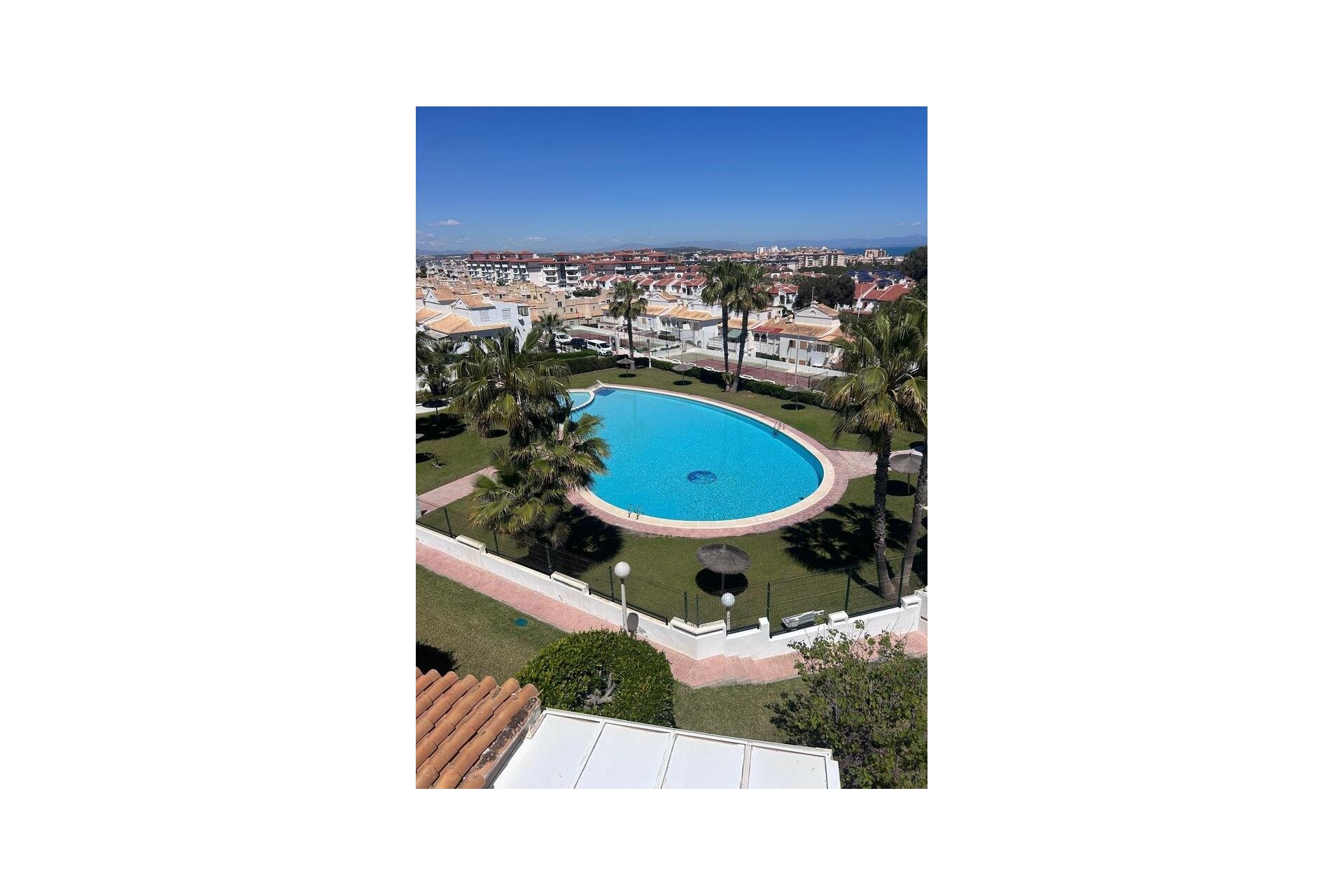 Resale - Duplex -
Torrevieja - Torreblanca