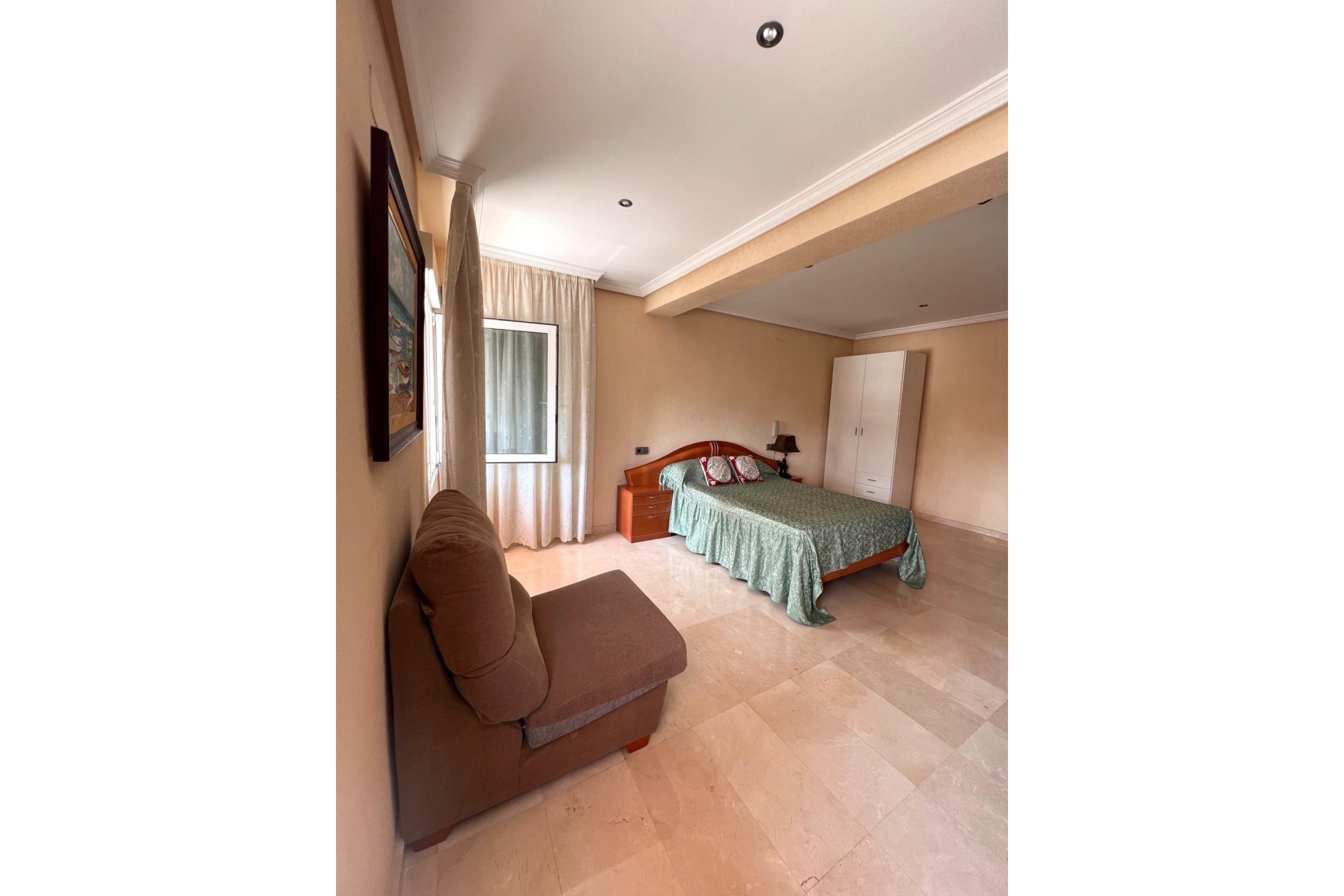 Resale - Duplex -
Torrevieja