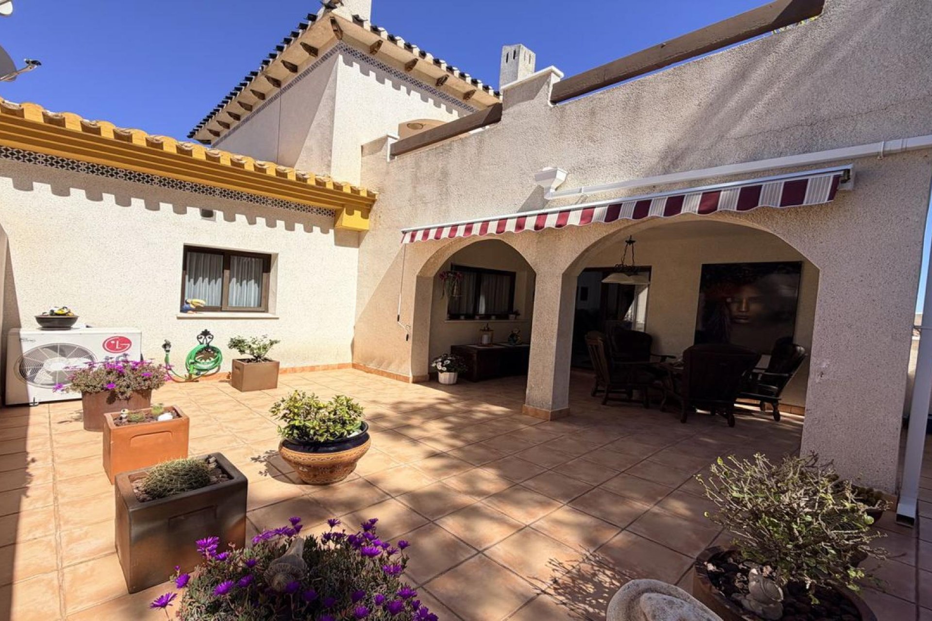 Resale - Penthouse -
Las Ramblas Golf - Inland