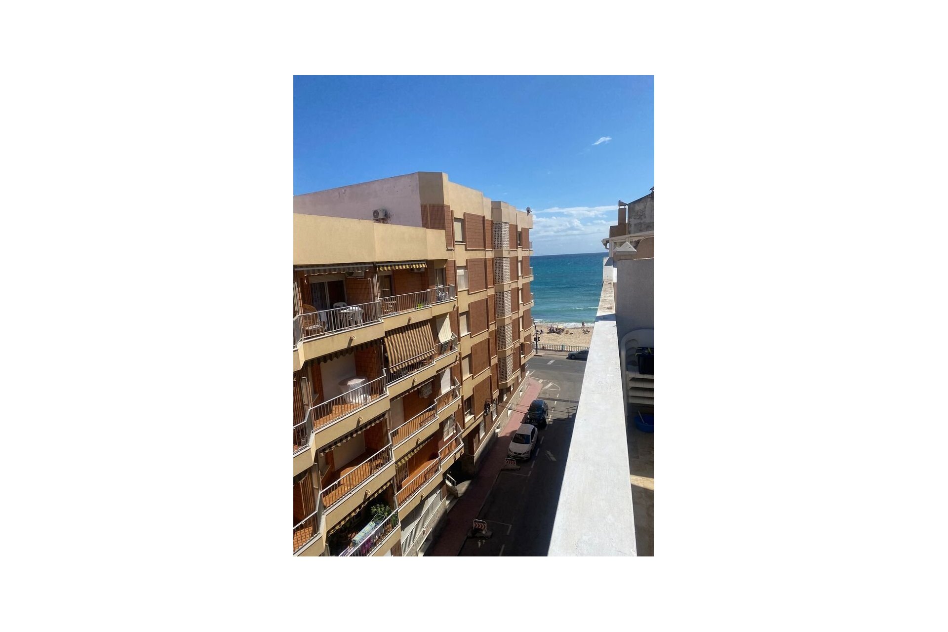 Resale - Penthouse -
Playa De Los Locos - Costa Blanca