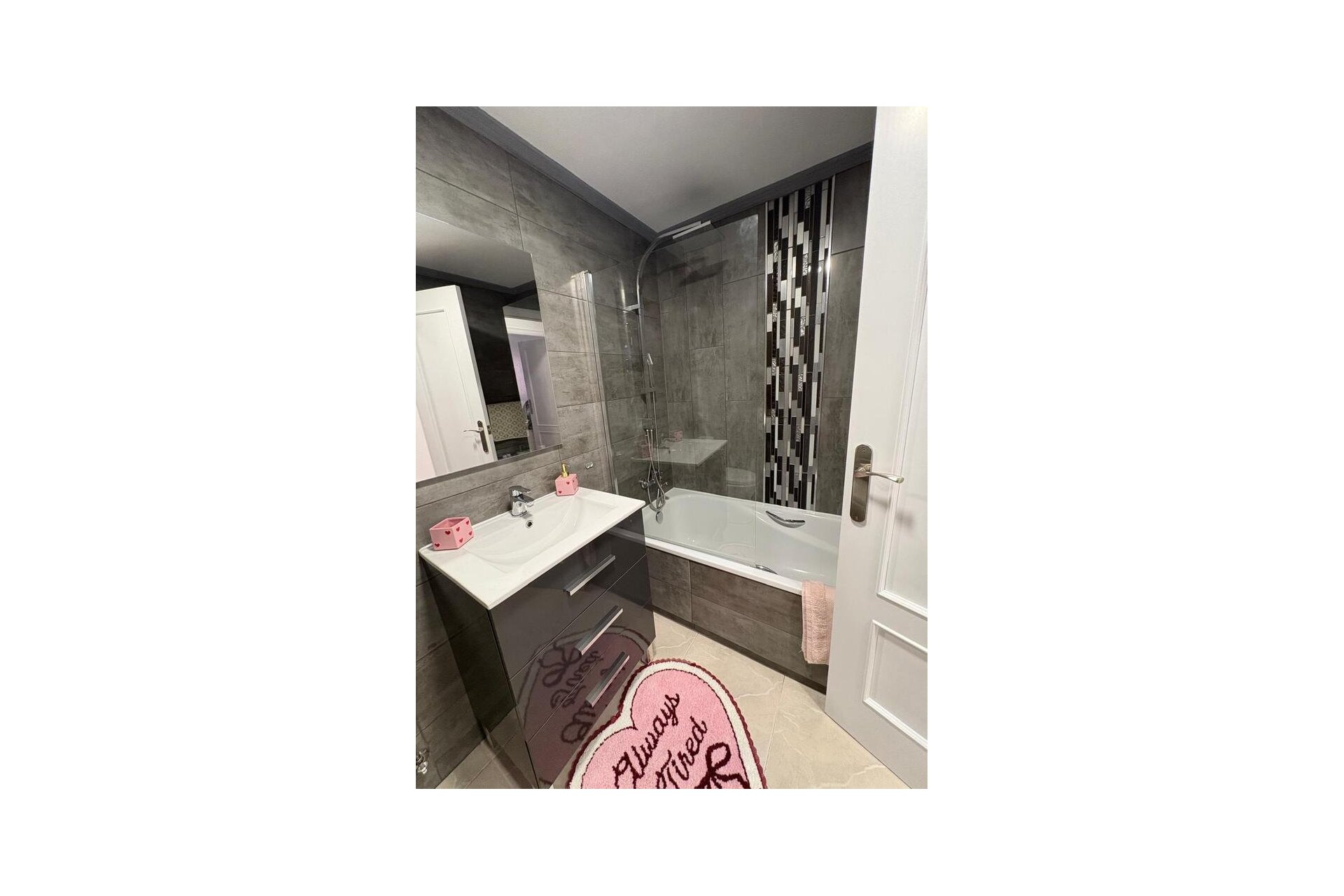 Resale - Penthouse -
Playa Flamenca - Costa Blanca