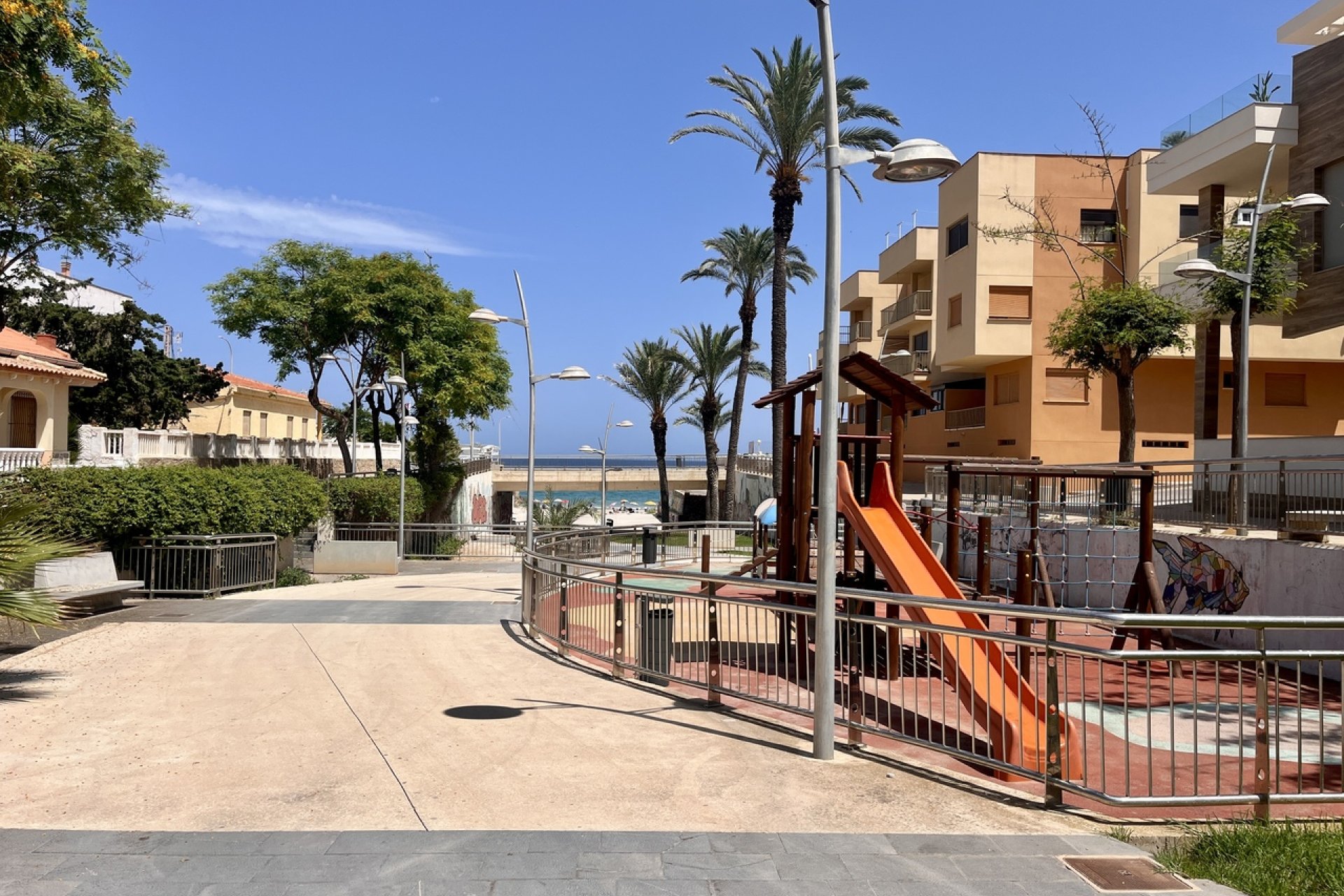 Resale - Penthouse -
Torre de la Horadada - Costa Blanca