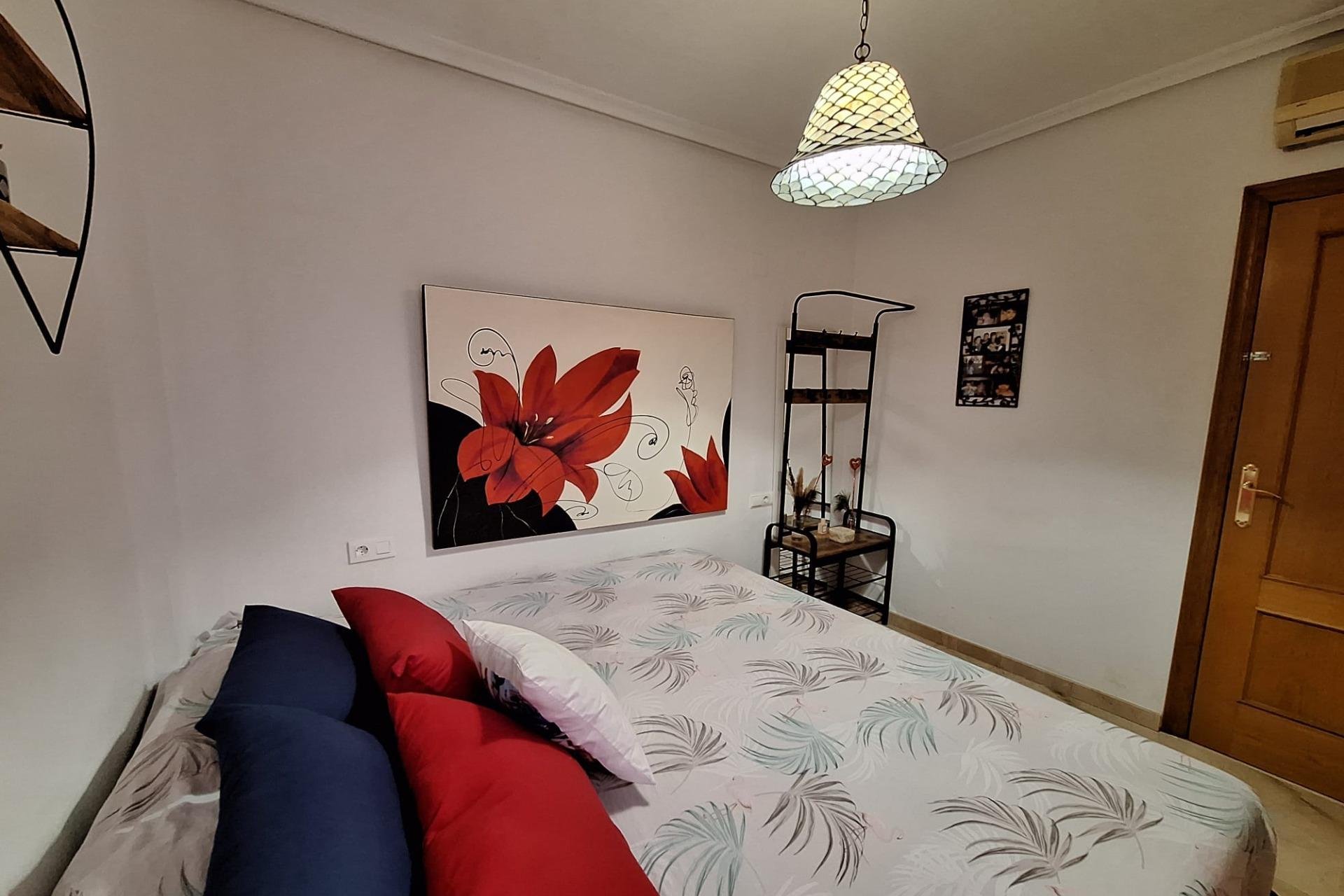 Resale - Penthouse -
Torrevieja - Centro