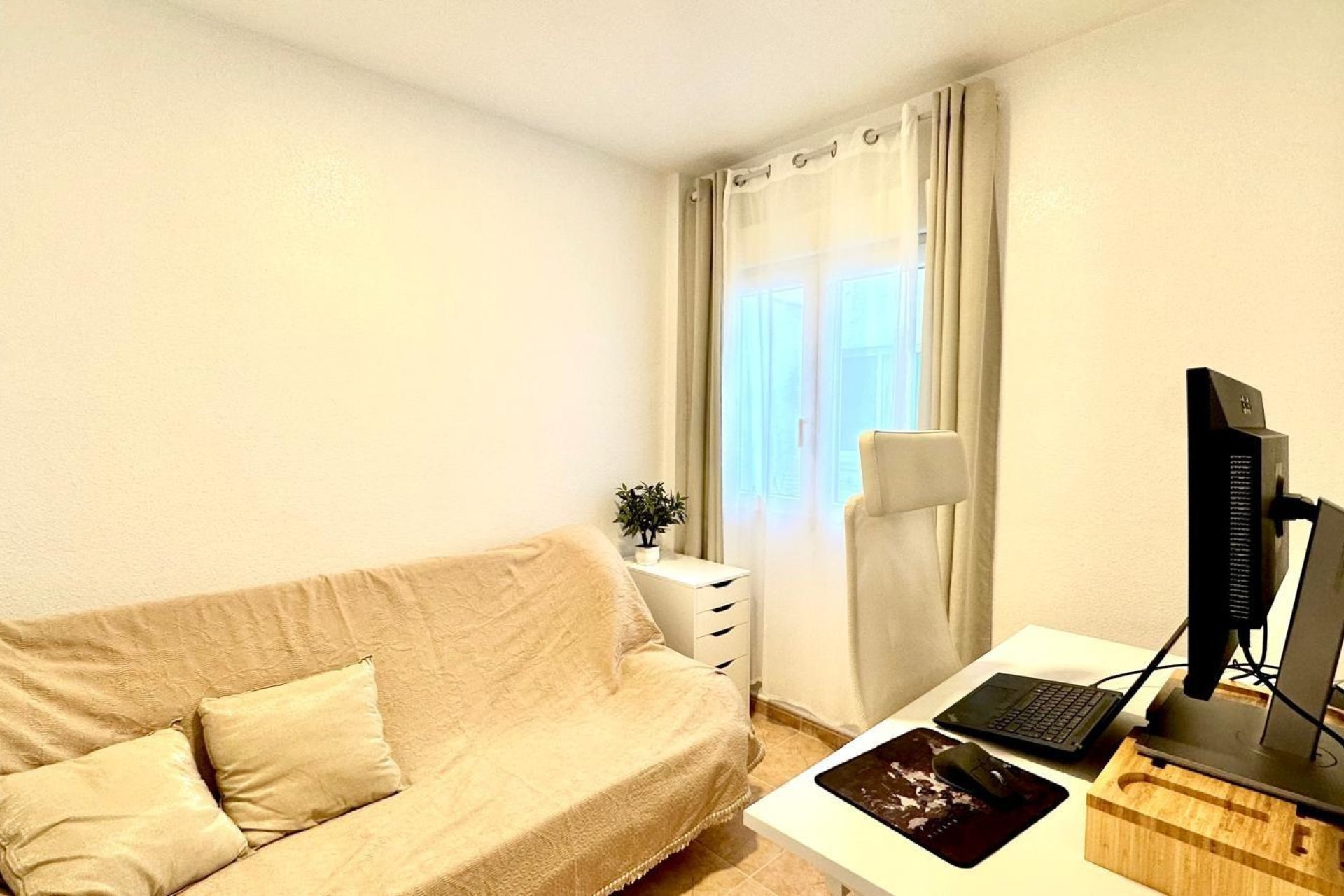 Resale - Penthouse -
Torrevieja - Centro