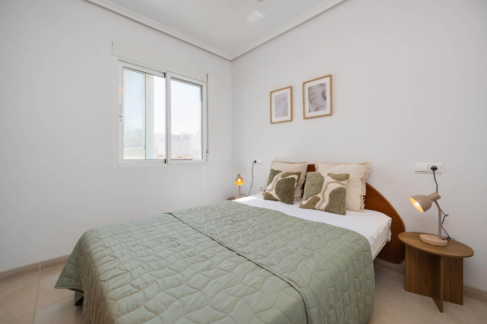 Resale - Penthouse -
Torrevieja - Centro