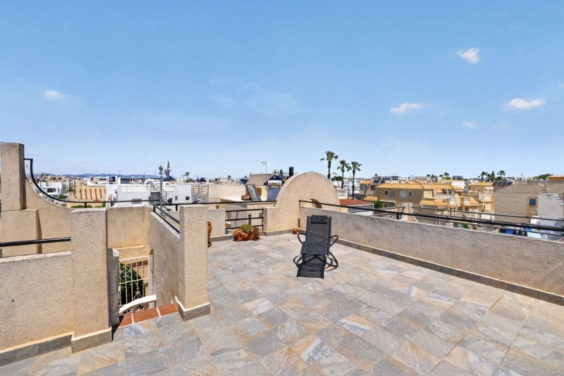Resale - Penthouse -
Torrevieja - Doña Ines