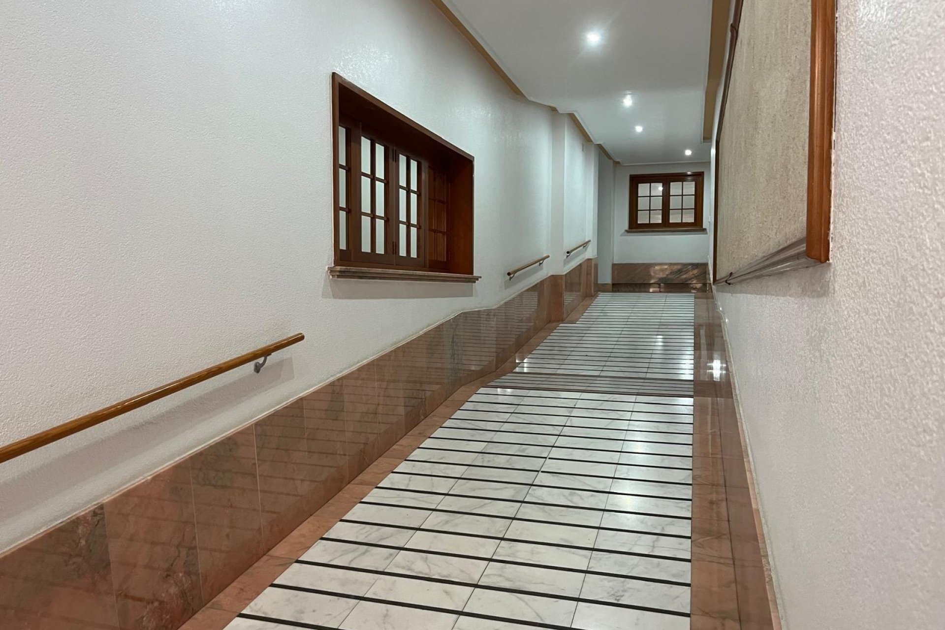 Resale - Penthouse -
Torrevieja - Estacion De Autobuses