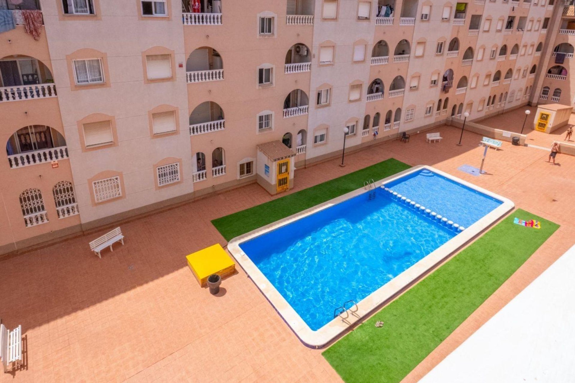 Resale - Penthouse -
Torrevieja - Estacion De Autobuses