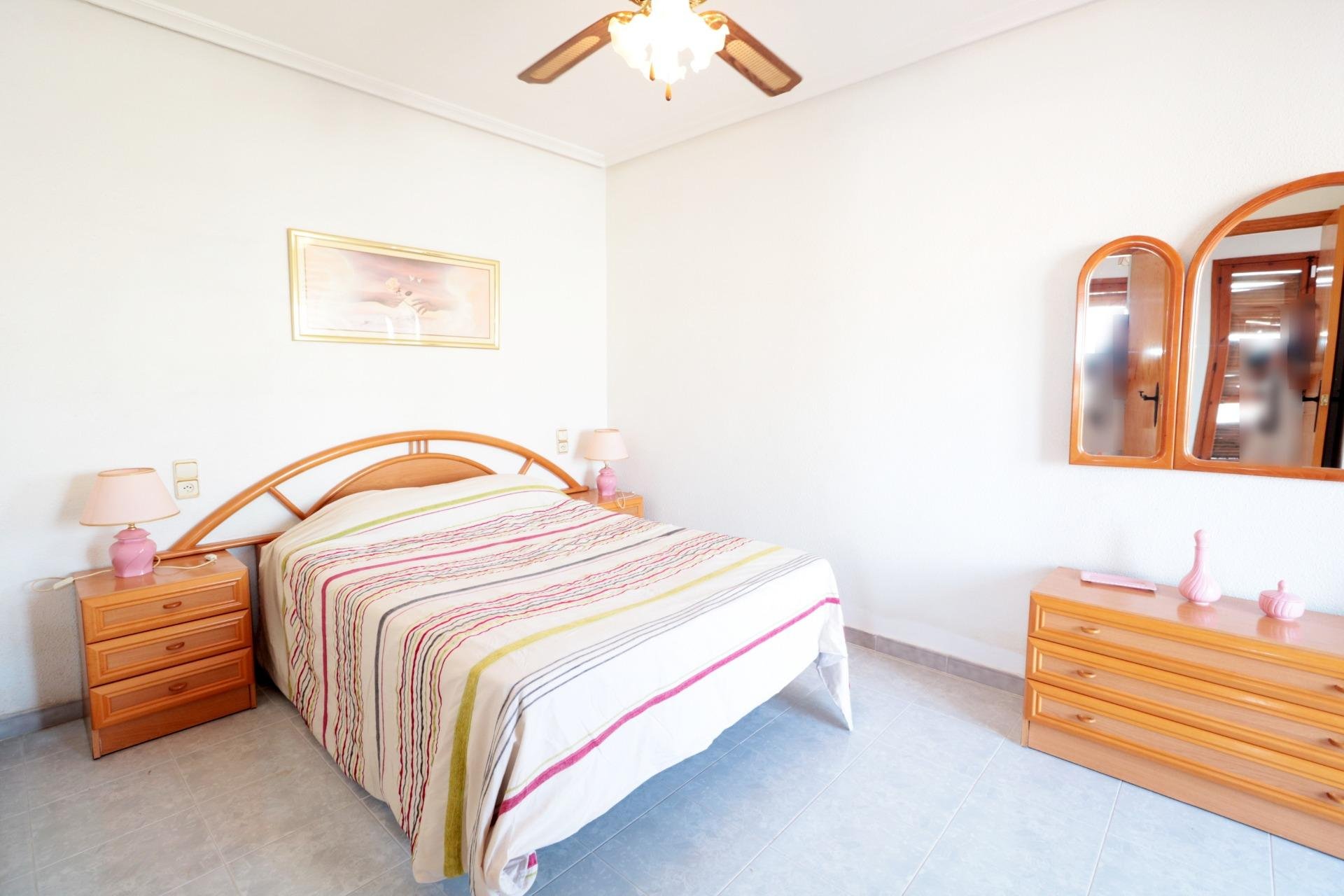 Resale - Penthouse -
Torrevieja - Habaneras