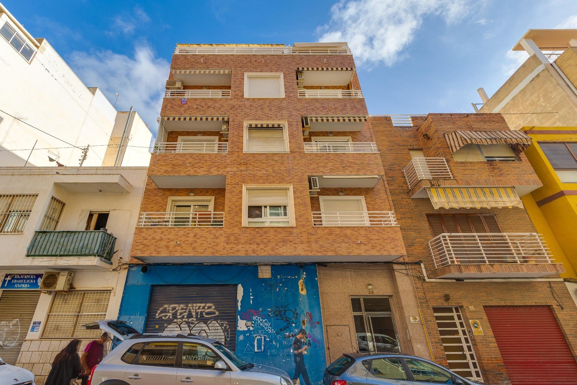 Resale - Penthouse -
Torrevieja - Paseo Maritimo