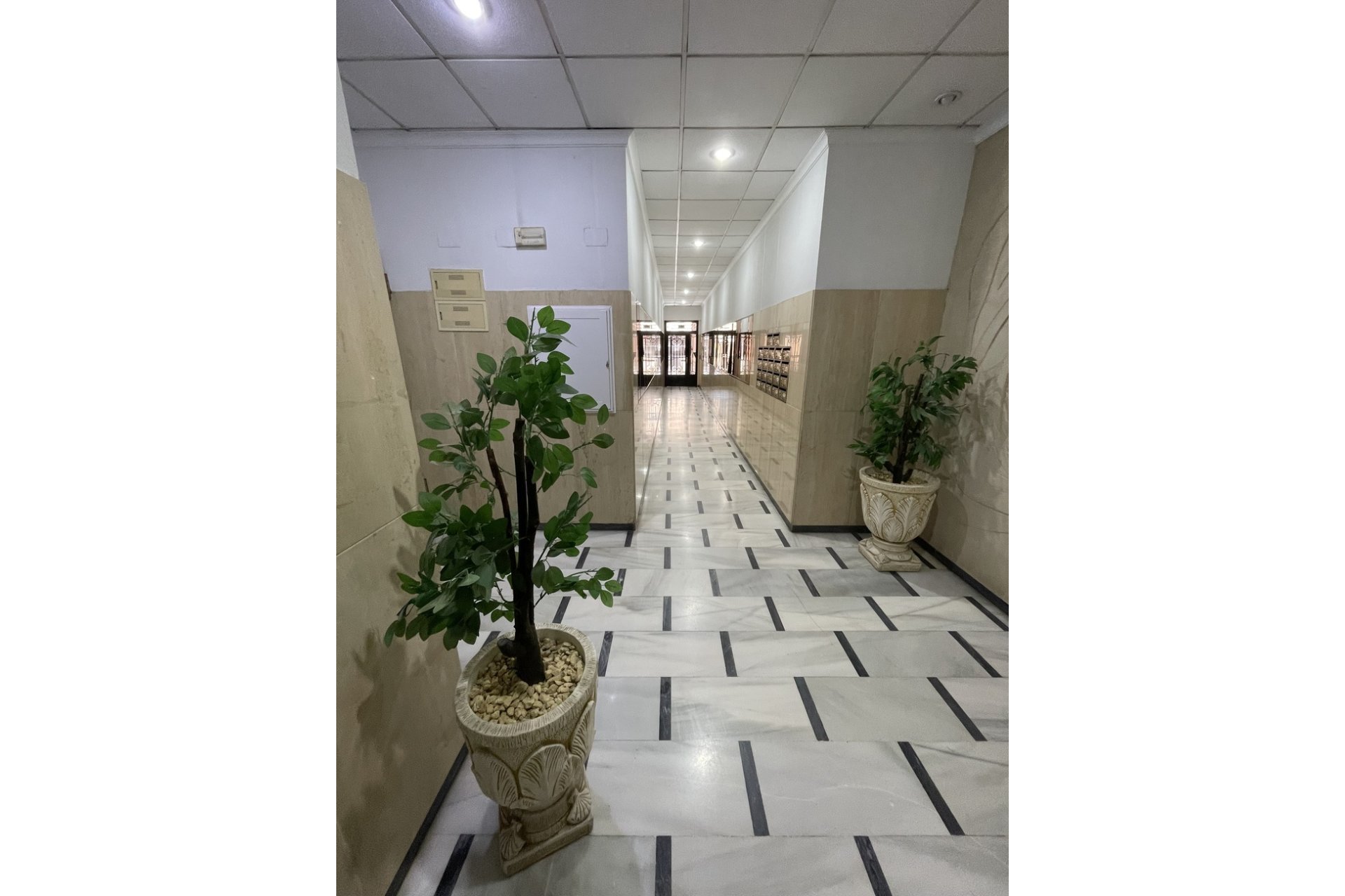 Resale - Penthouse -
Torrevieja - Playa de cura