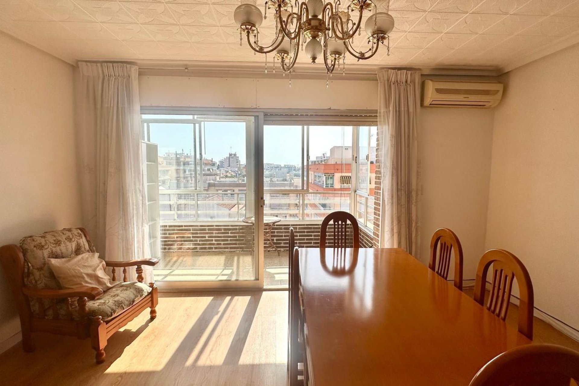 Resale - Penthouse -
Torrevieja - Playa de los Locos