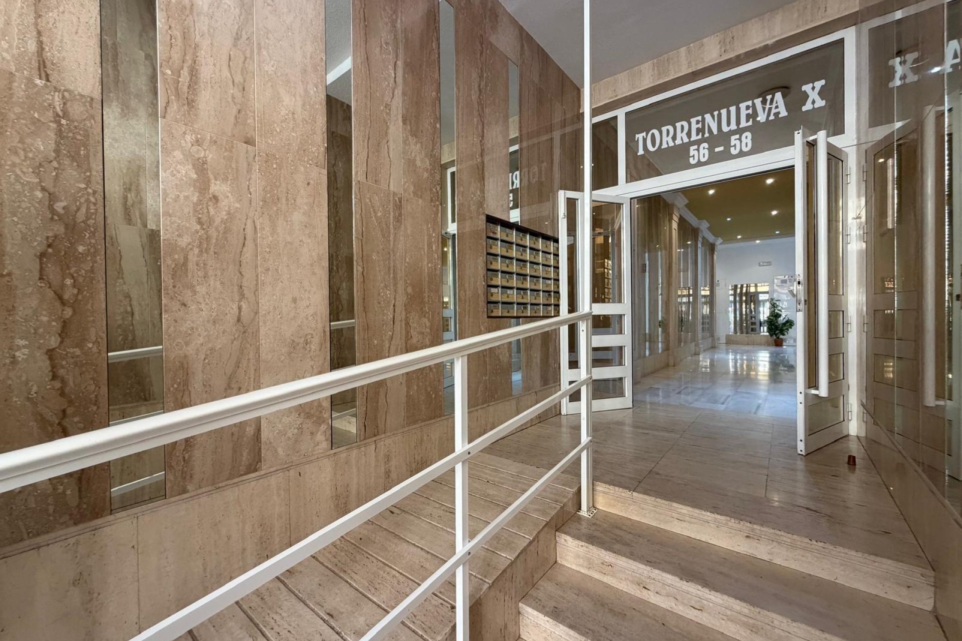 Resale - Penthouse -
Torrevieja - Playa del Cura