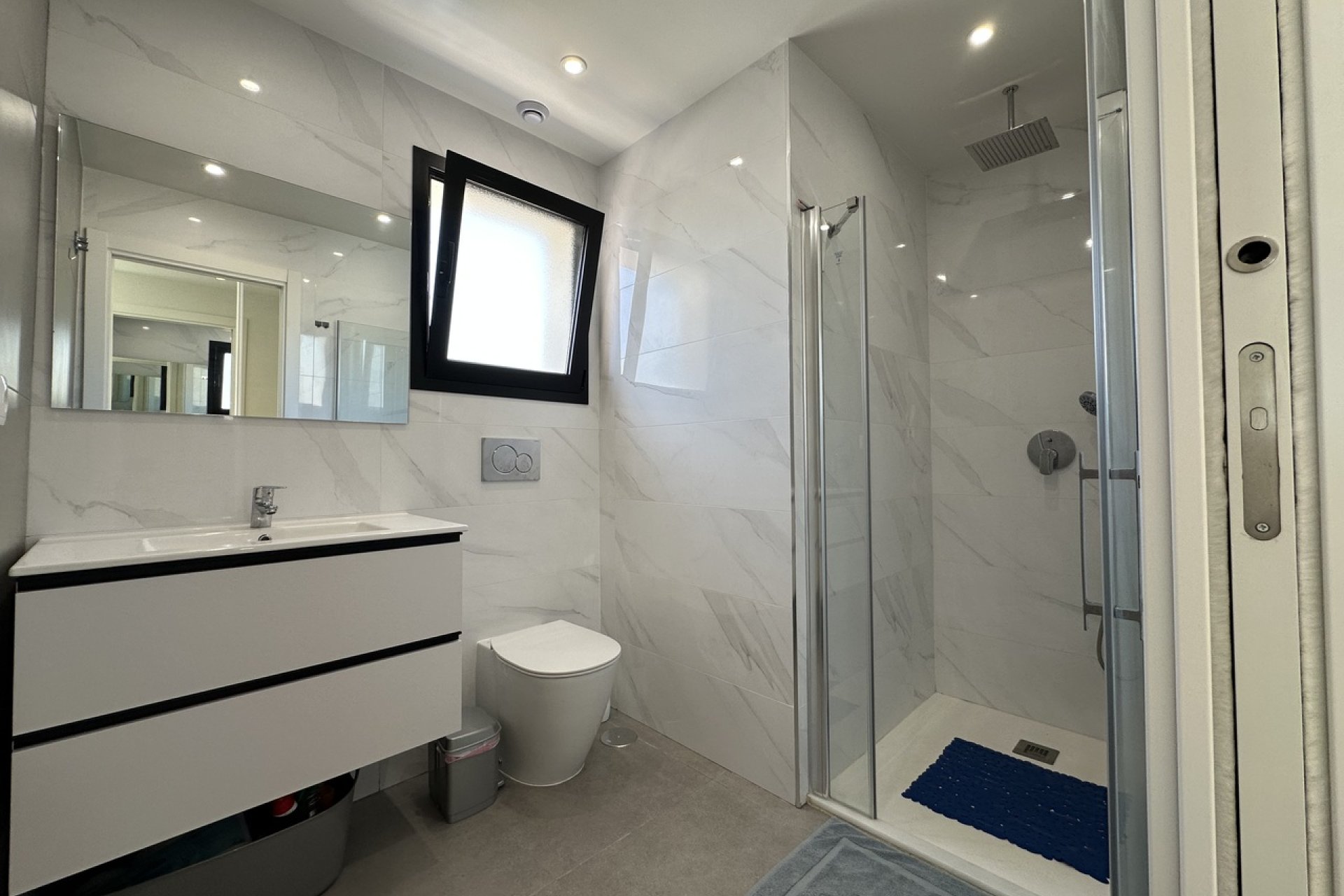 Resale - Penthouse -
Villamartin - Costa Blanca