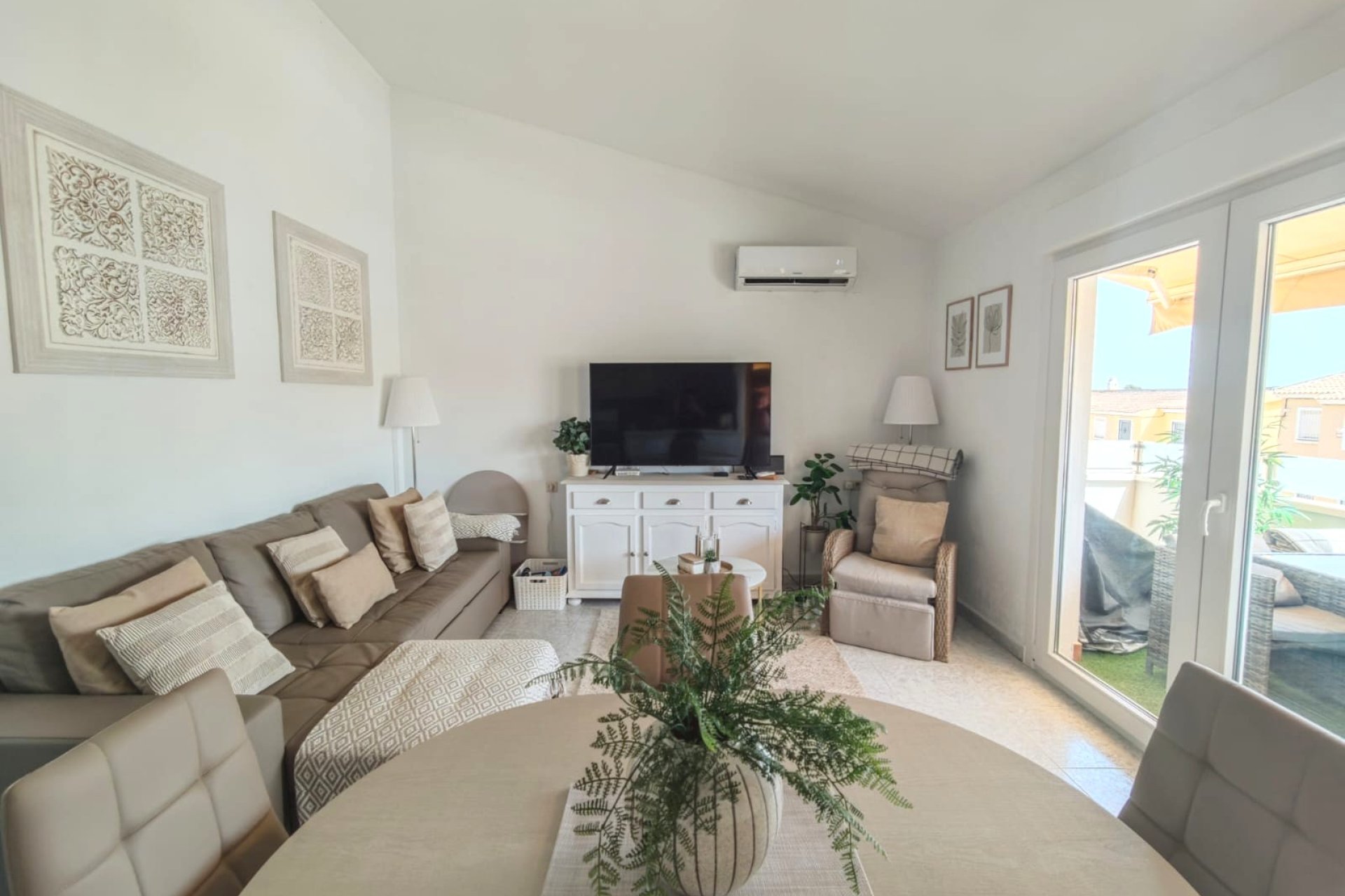 Resale - Penthouse -
Villamartin - Costa Blanca