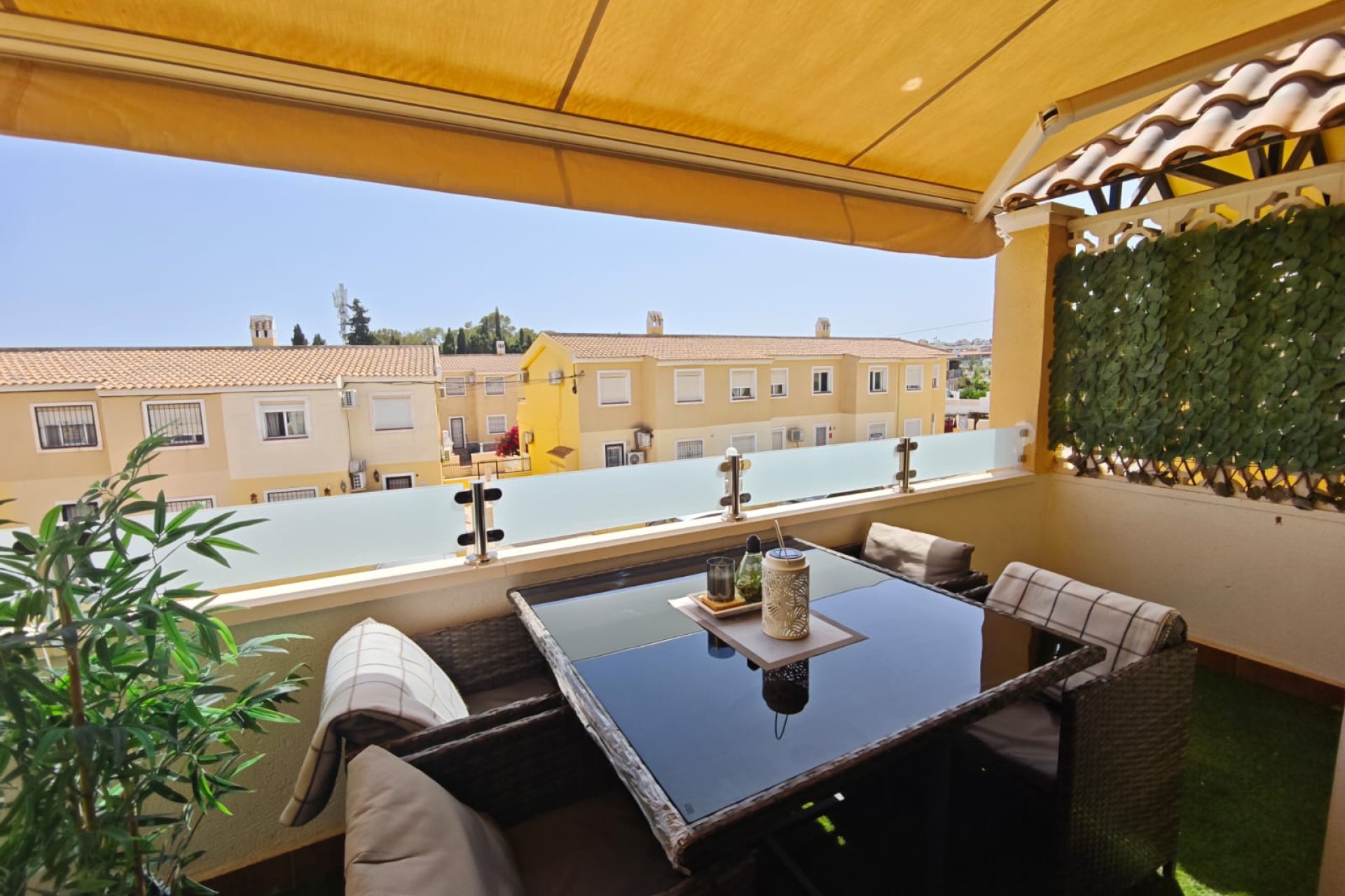 Resale - Penthouse -
Villamartin - Costa Blanca
