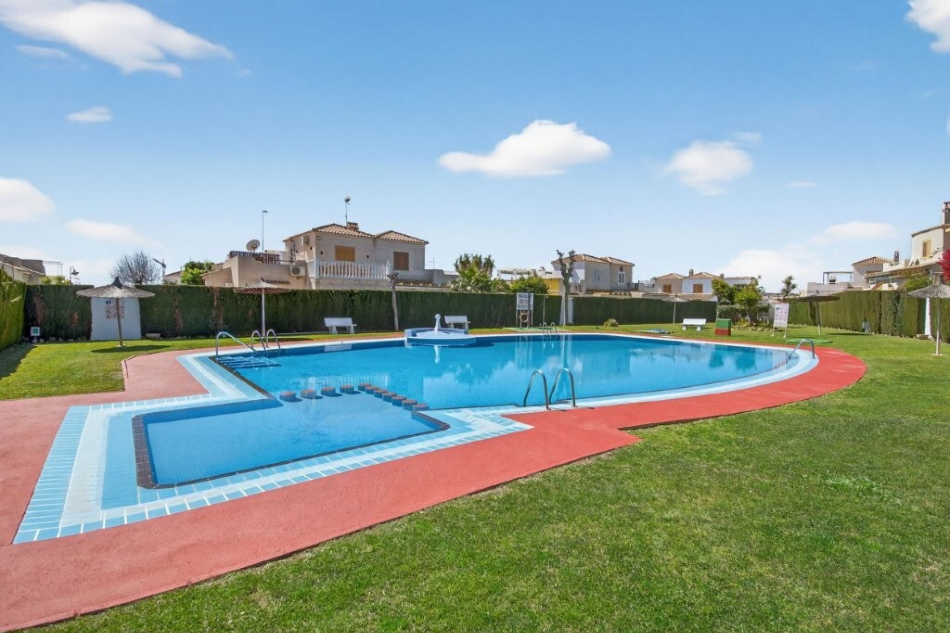 Resale - Quad House -
Playa Flamenca - Serena III