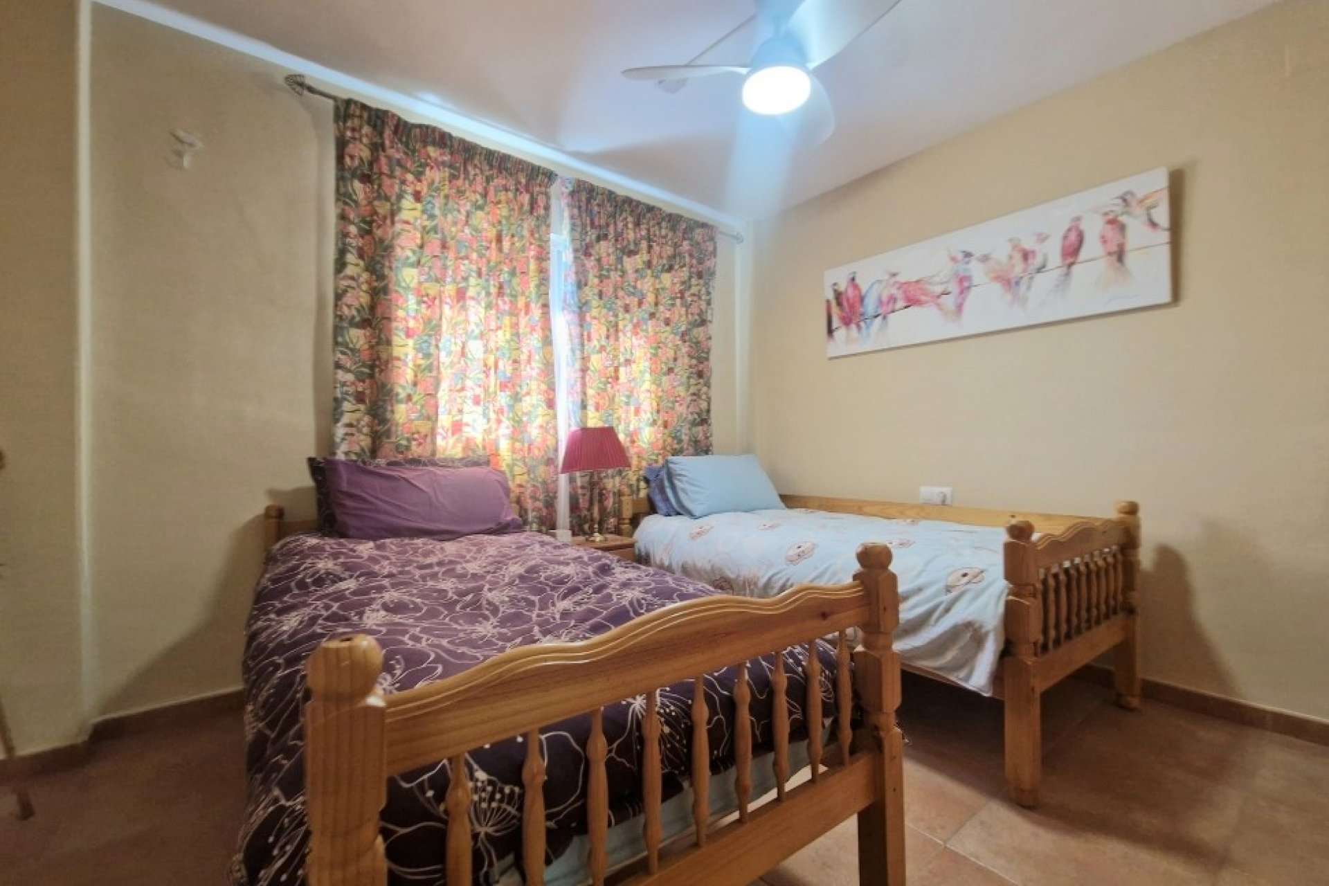 Resale - Semi Detached -
Relleu - Inland