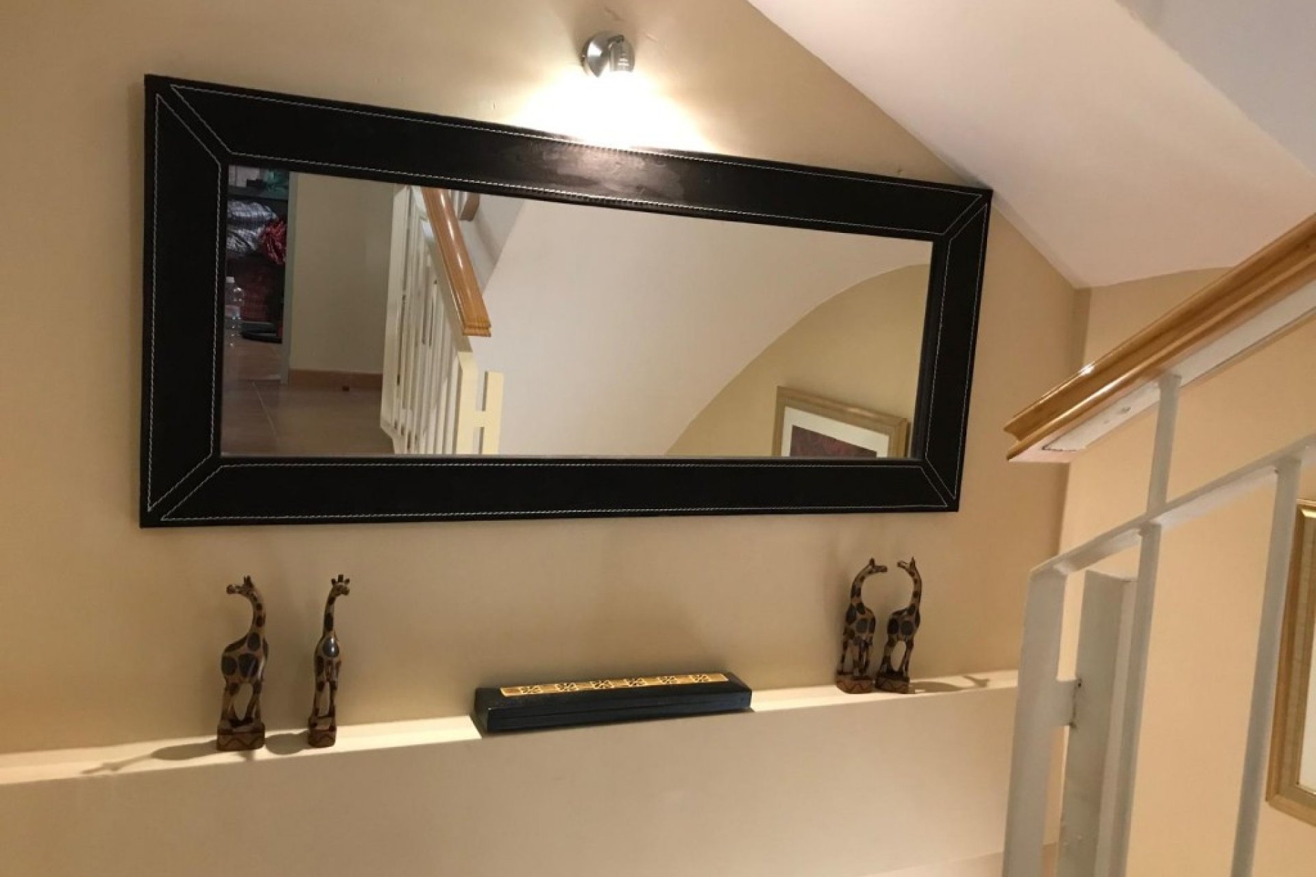 Resale - Semi Detached -
Relleu - Inland