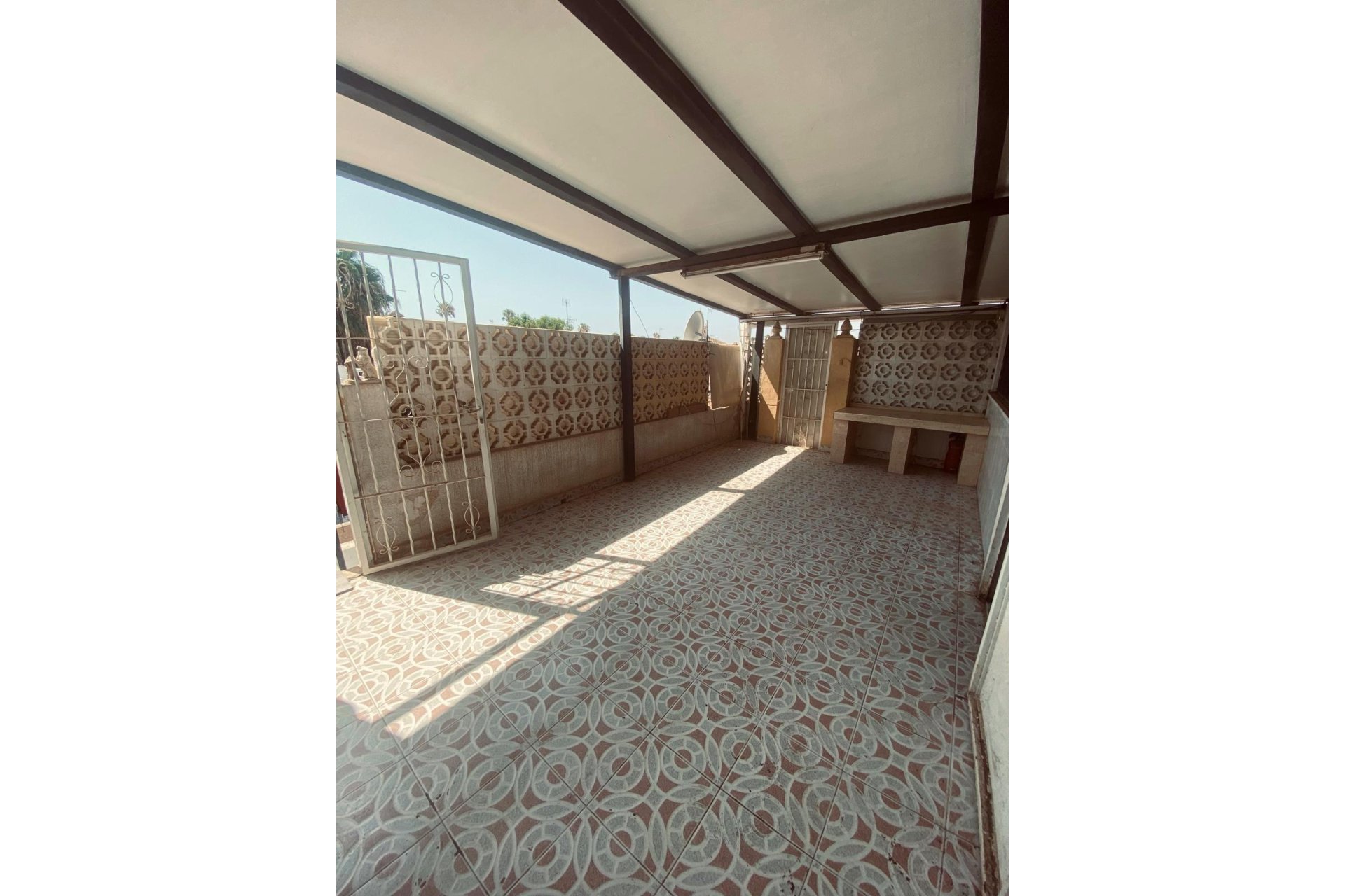 Resale - Semi Detached -
Torrevieja - Parque Acuático - Sector 25