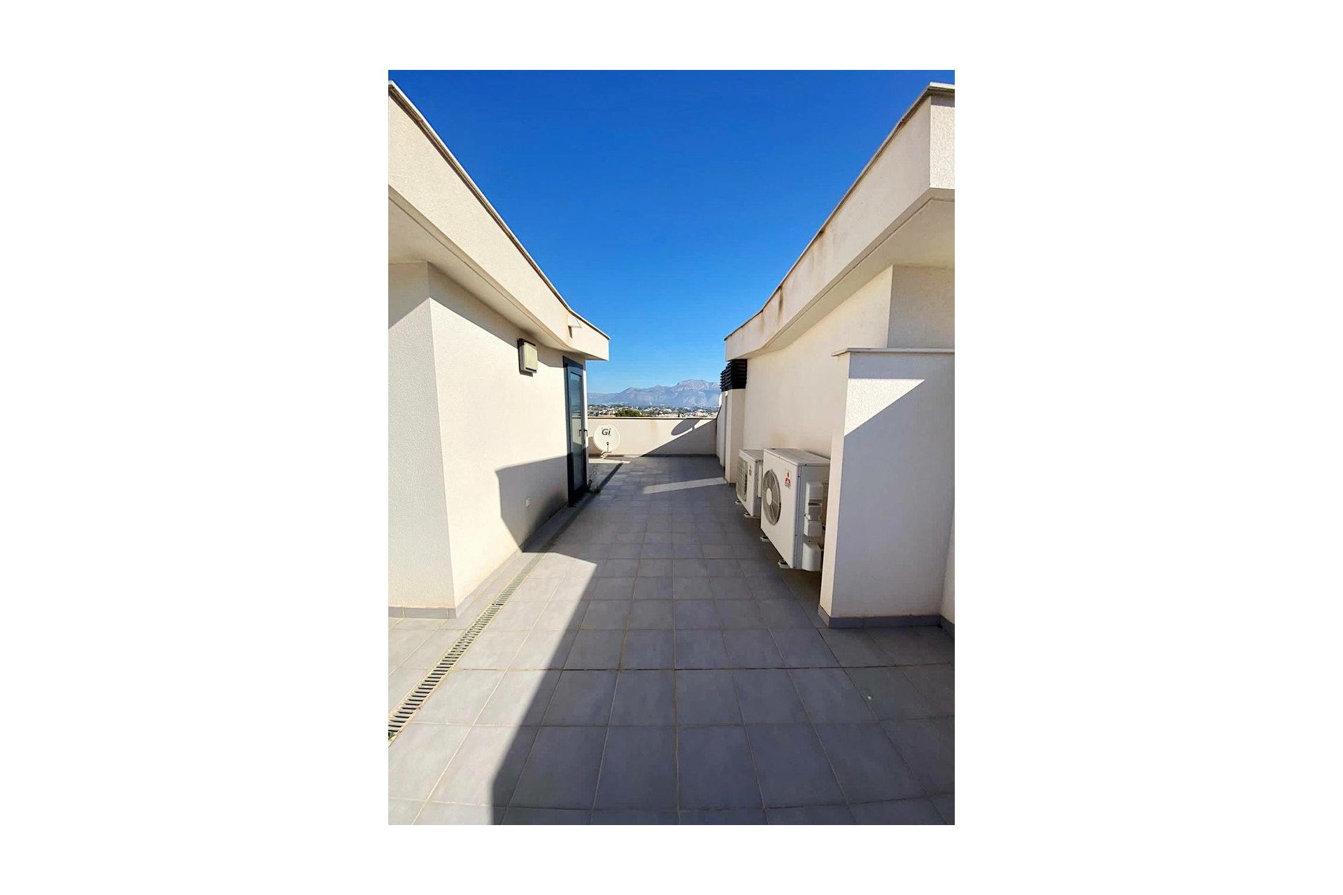 Resale - Town House -
Albir - Costa Blanca
