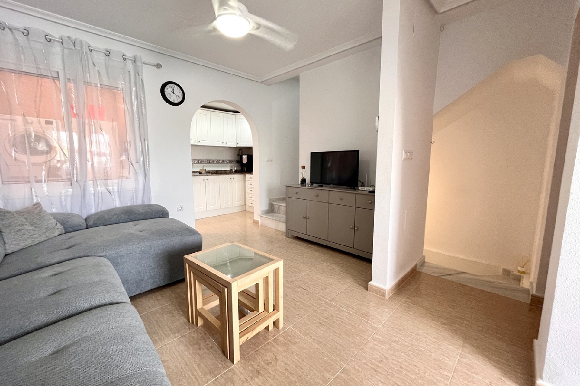 Resale - Town House -
Avileses - Inland