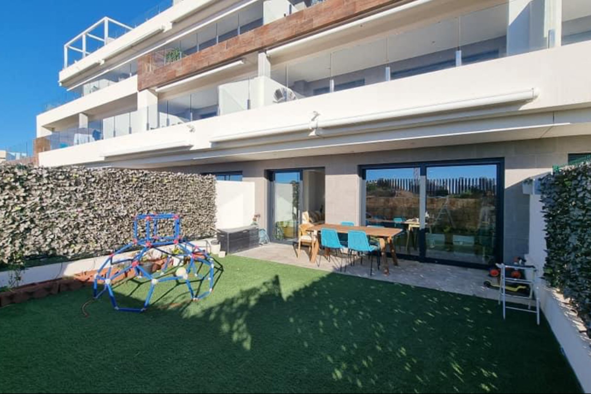 Resale - Town House -
Benidorm - Costa Blanca