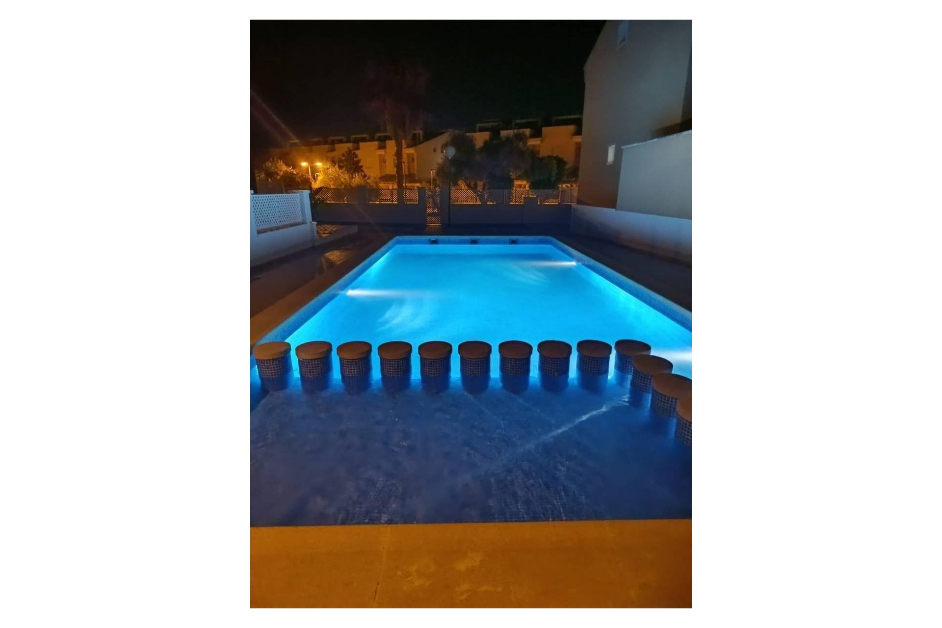 Resale - Town House -
Bigastro