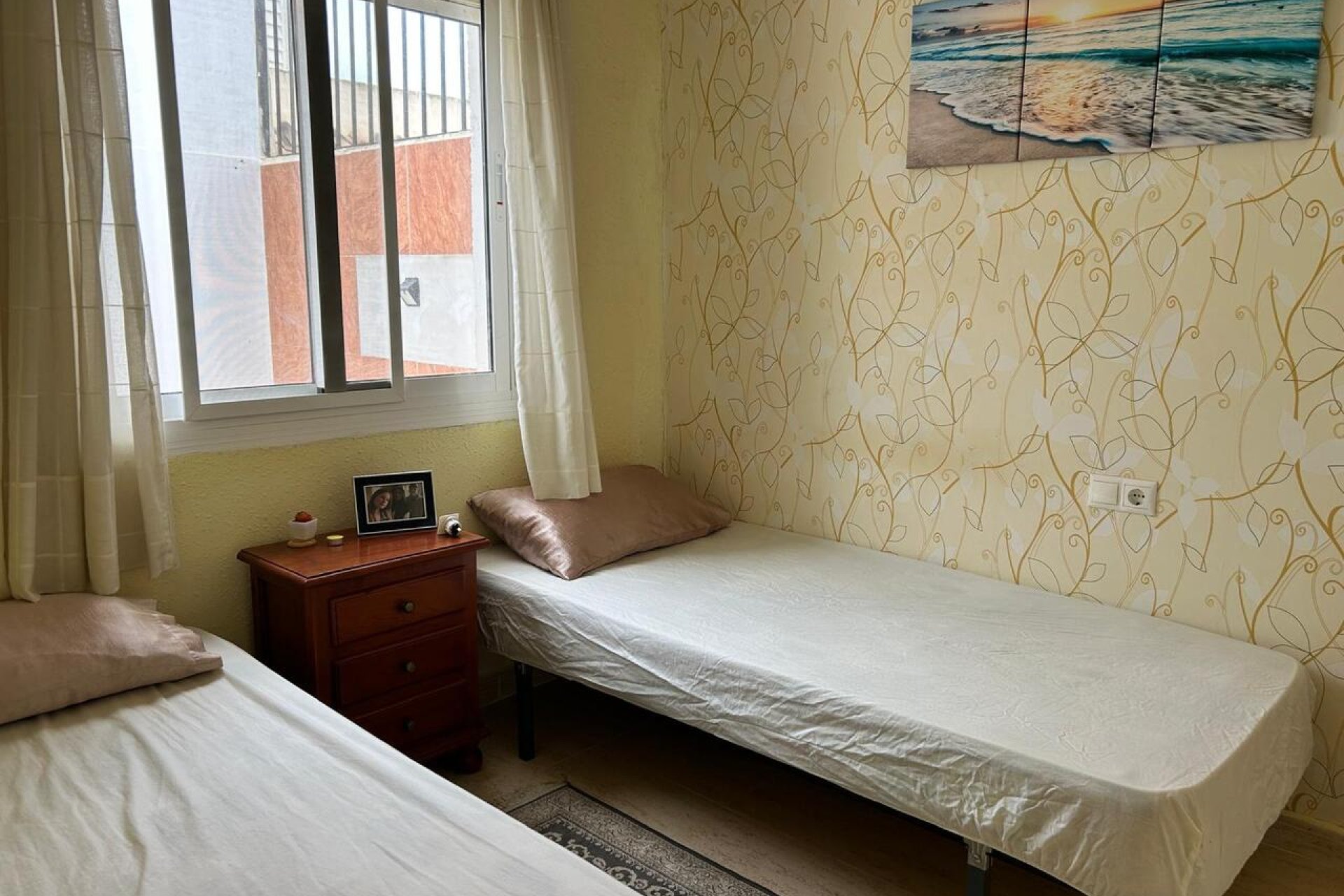 Resale - Town House -
Camposol - Inland