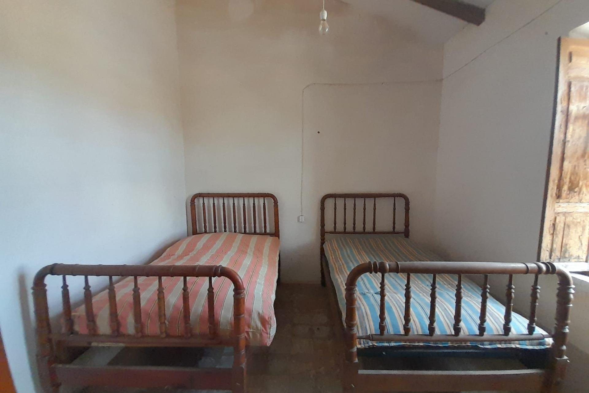 Resale - Town House -
Cartagena - Perín