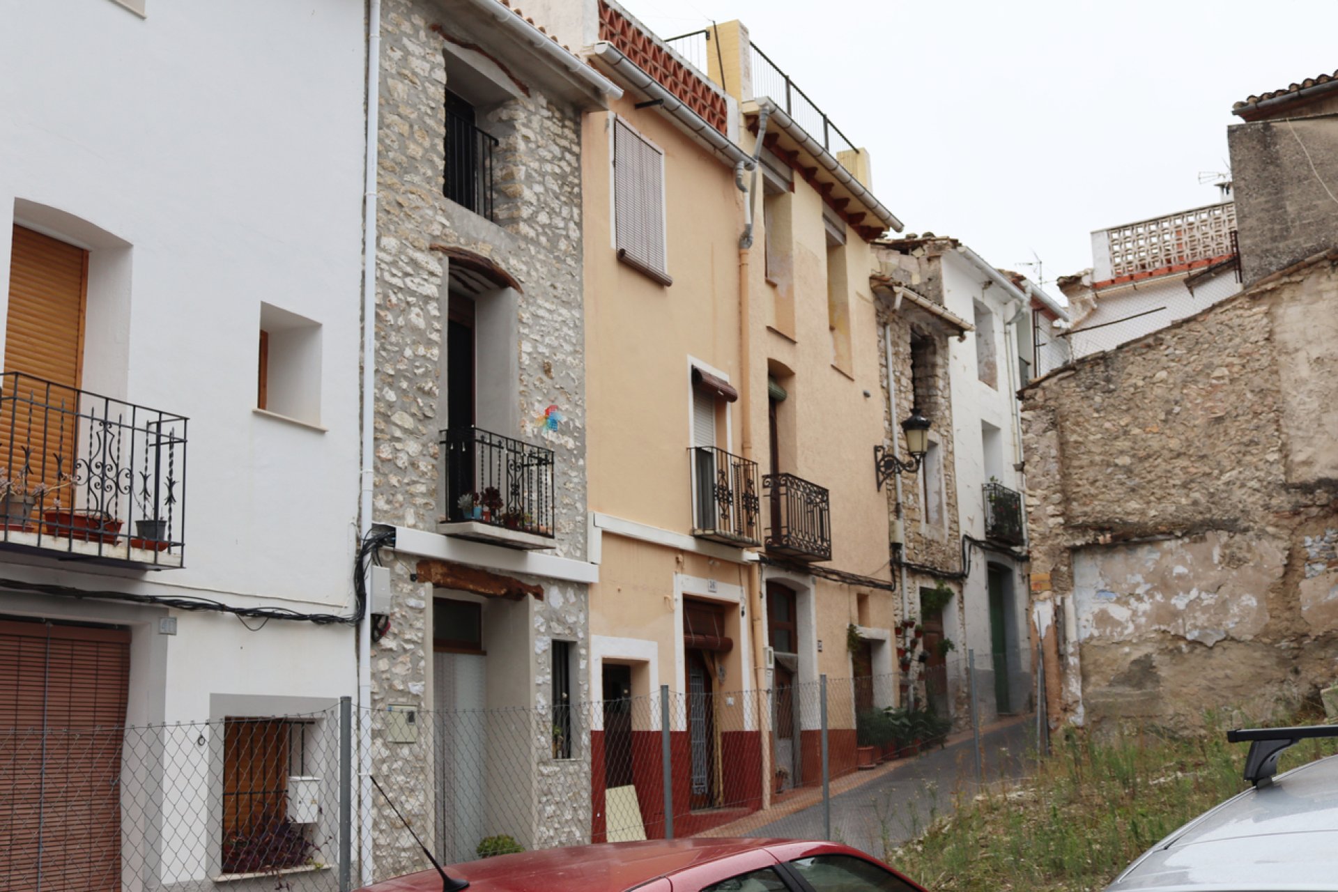 Resale - Town House -
Castell de Castells - Inland