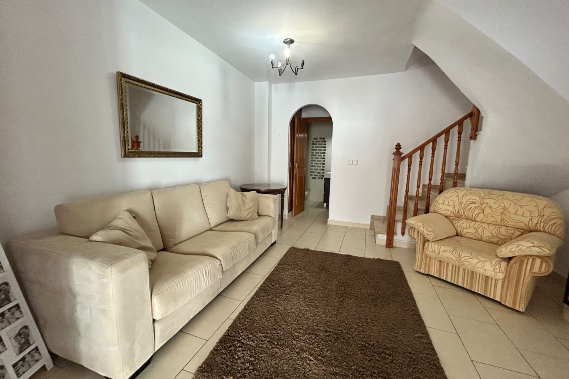 Resale - Town House -
El Chaparral - Inland