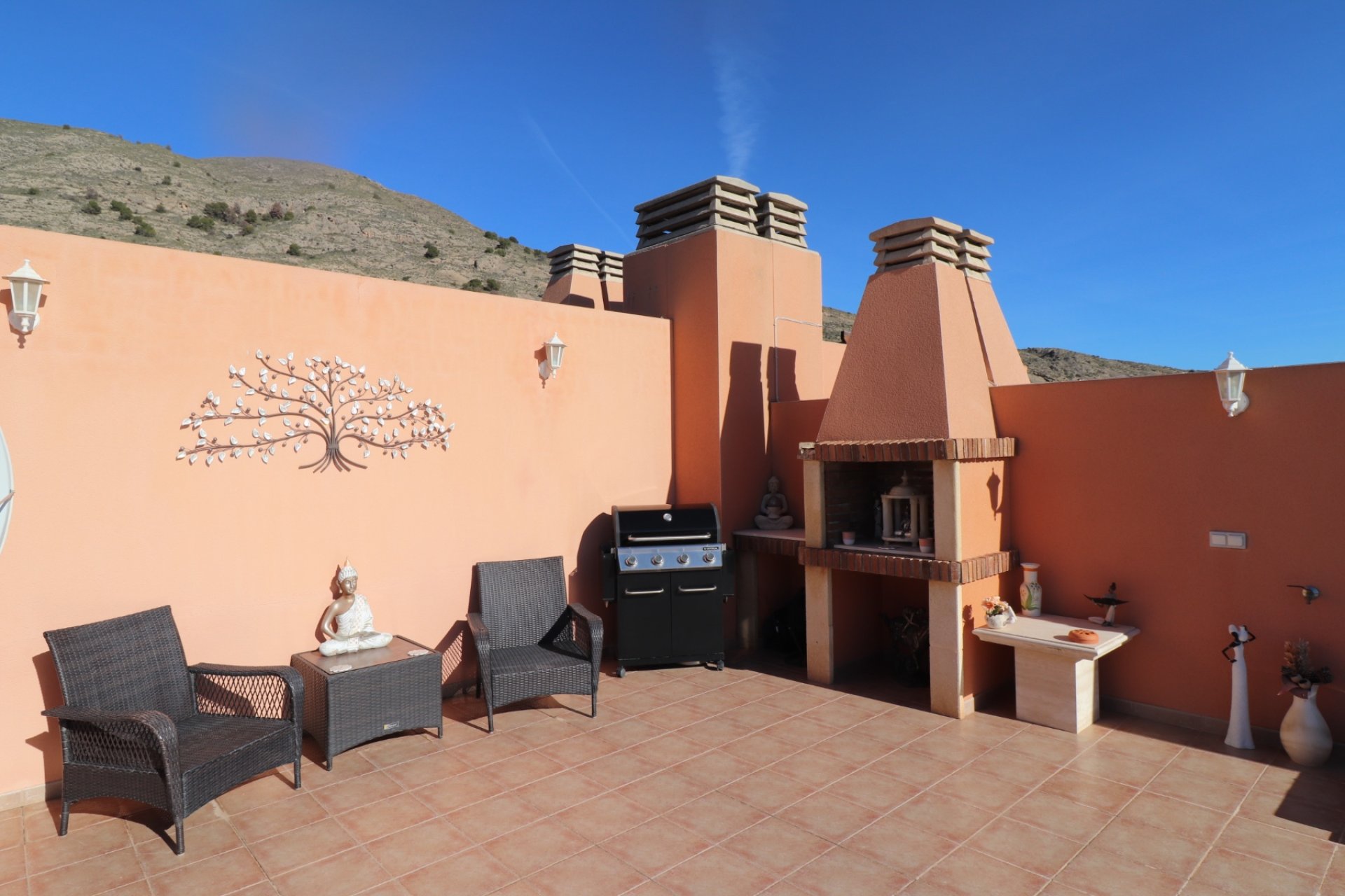 Resale - Town House -
Fortuna - Inland