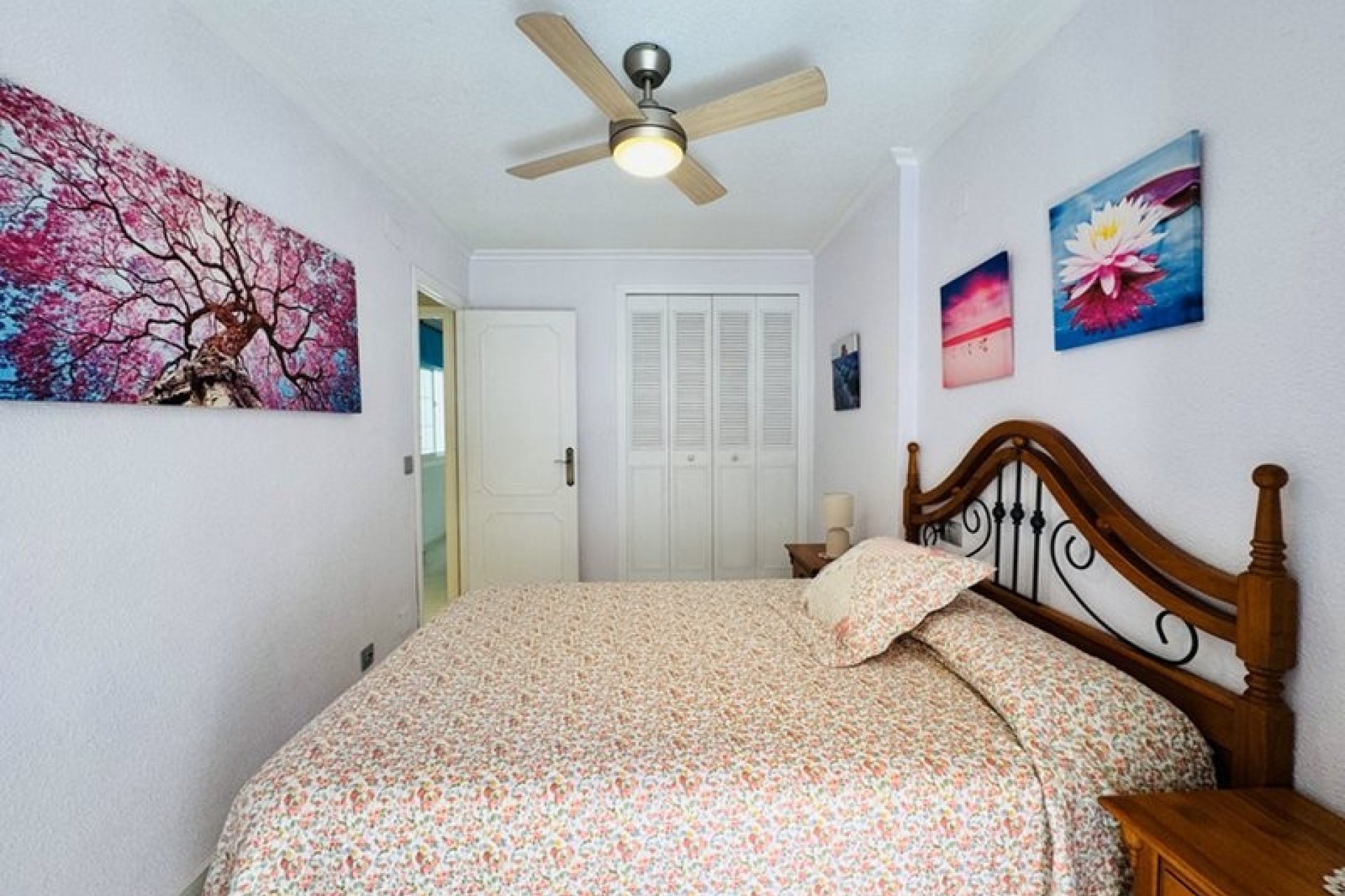 Resale - Town House -
La Mata - Costa Blanca