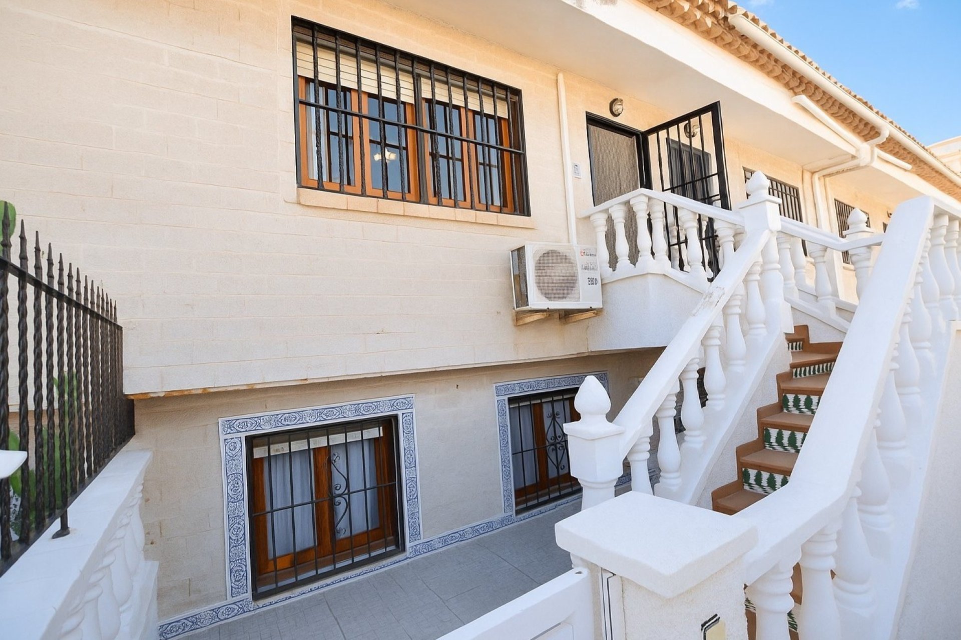 Resale - Town House -
La Mata - Costa Blanca