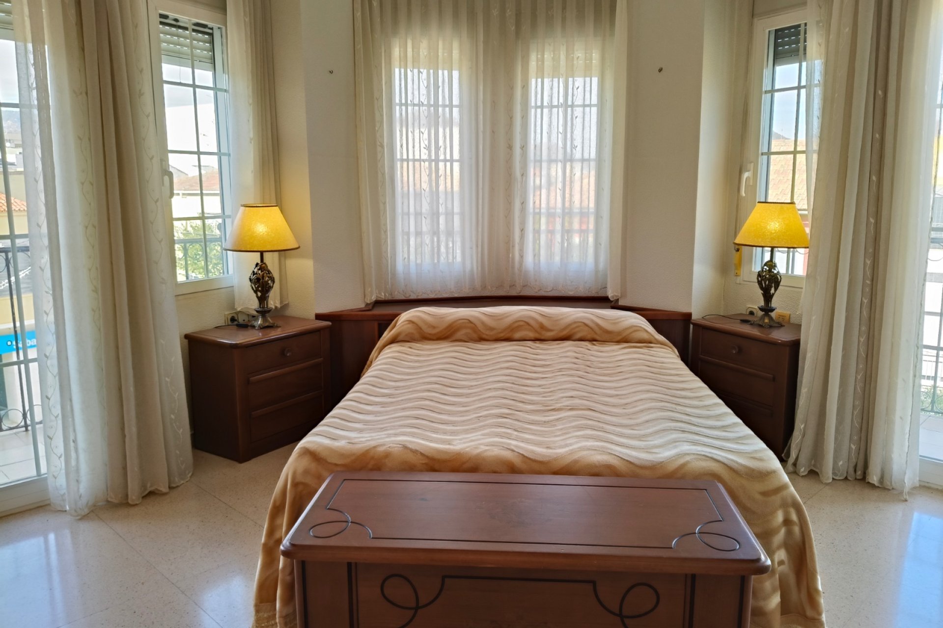 Resale - Town House -
La Romana - Inland