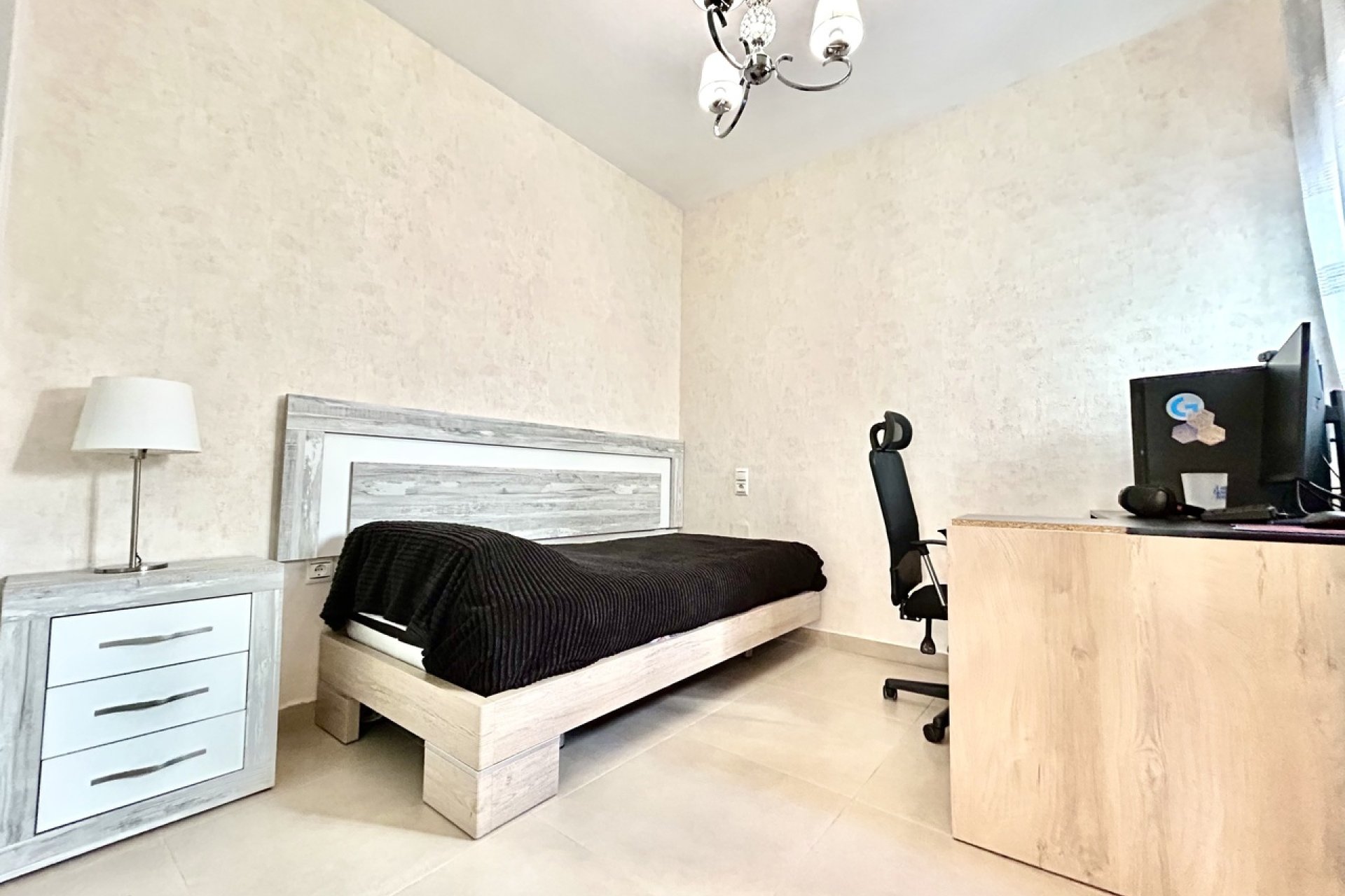 Resale - Town House -
Los Dolses - Inland