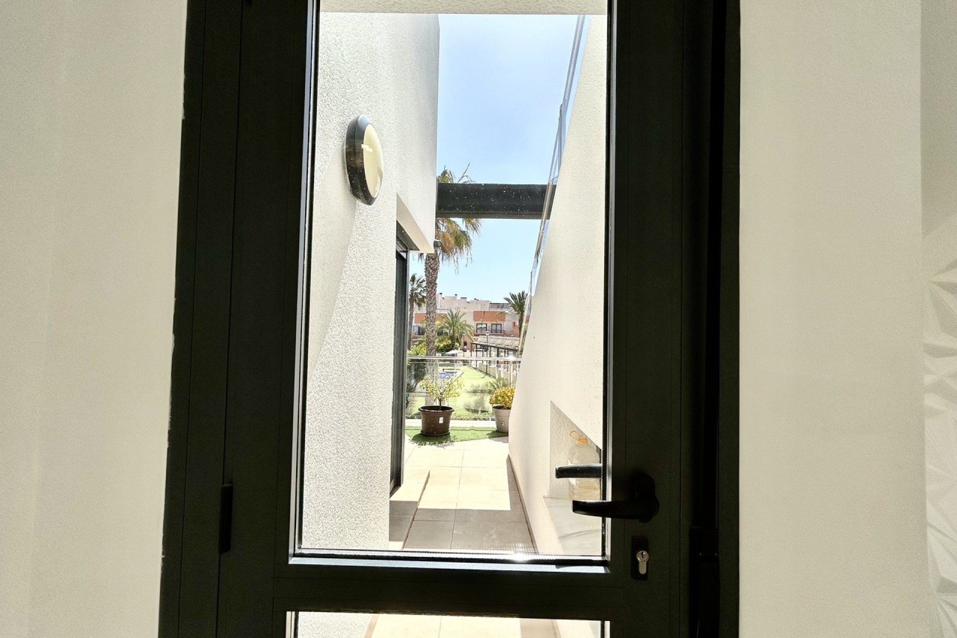 Resale - Town House -
Los Dolses - Inland