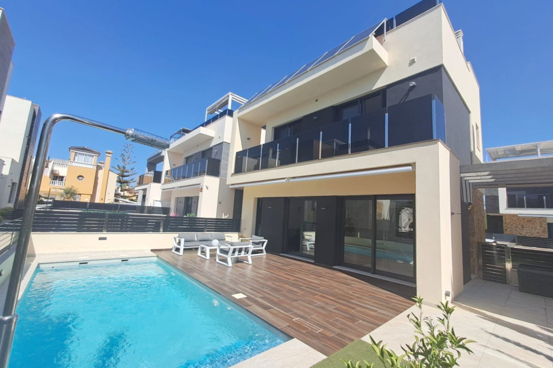 Resale - Town House -
Orihuela Costa - Costa Blanca