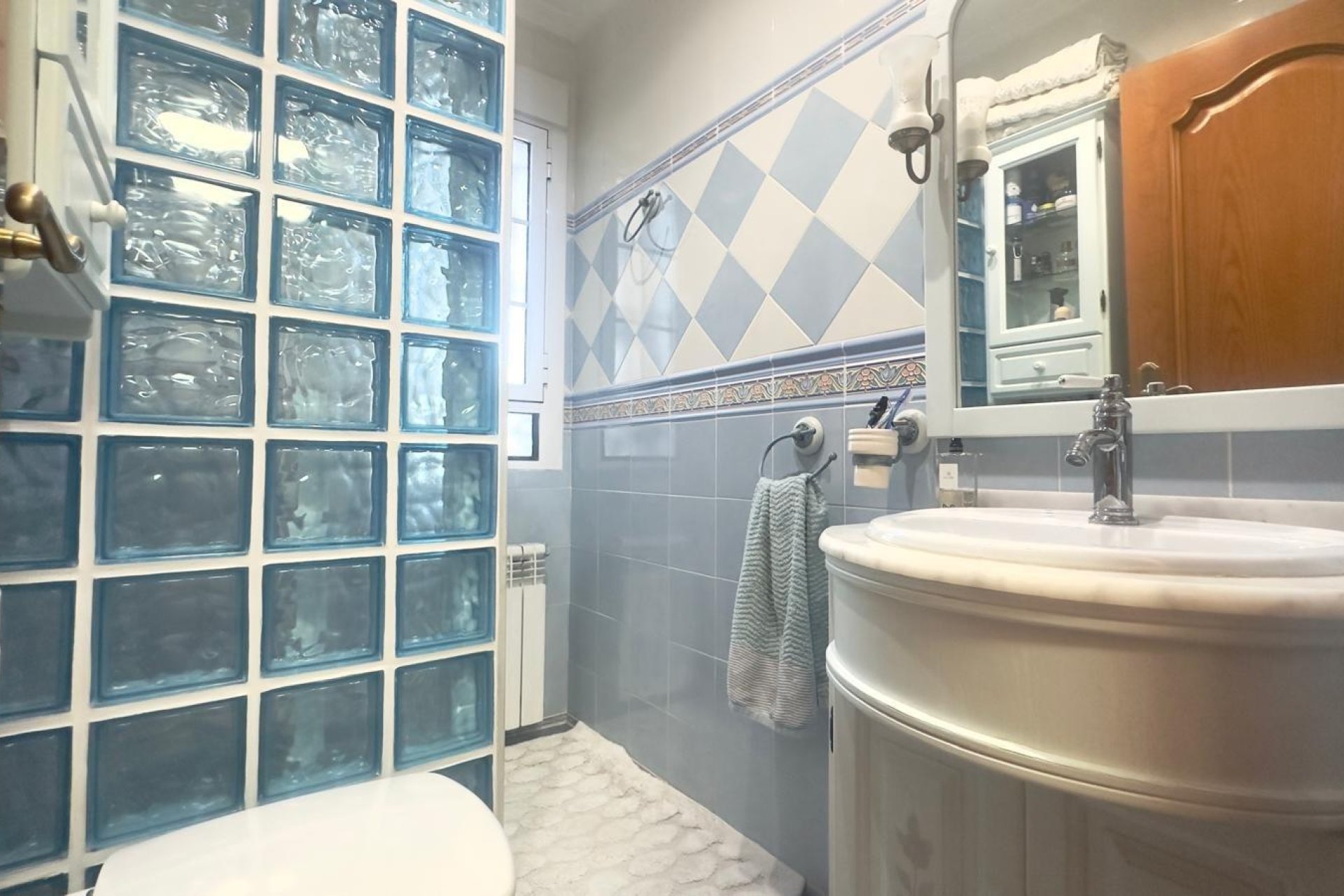 Resale - Town House -
Orihuela Costa - La Zenia