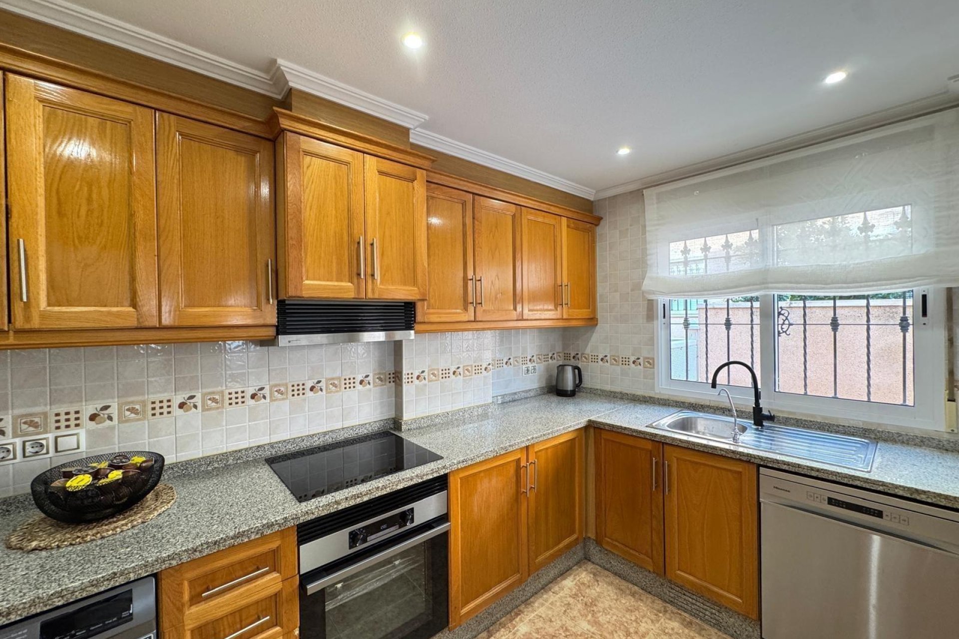 Resale - Town House -
Orihuela Costa - Los Dolses